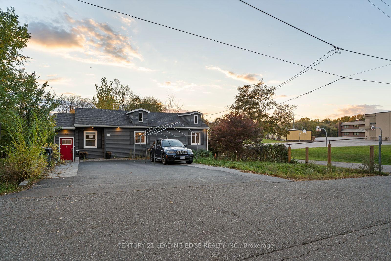 Photo 22 of 58 Rutledge Road, Mississauga, Streetsville — HOMEH