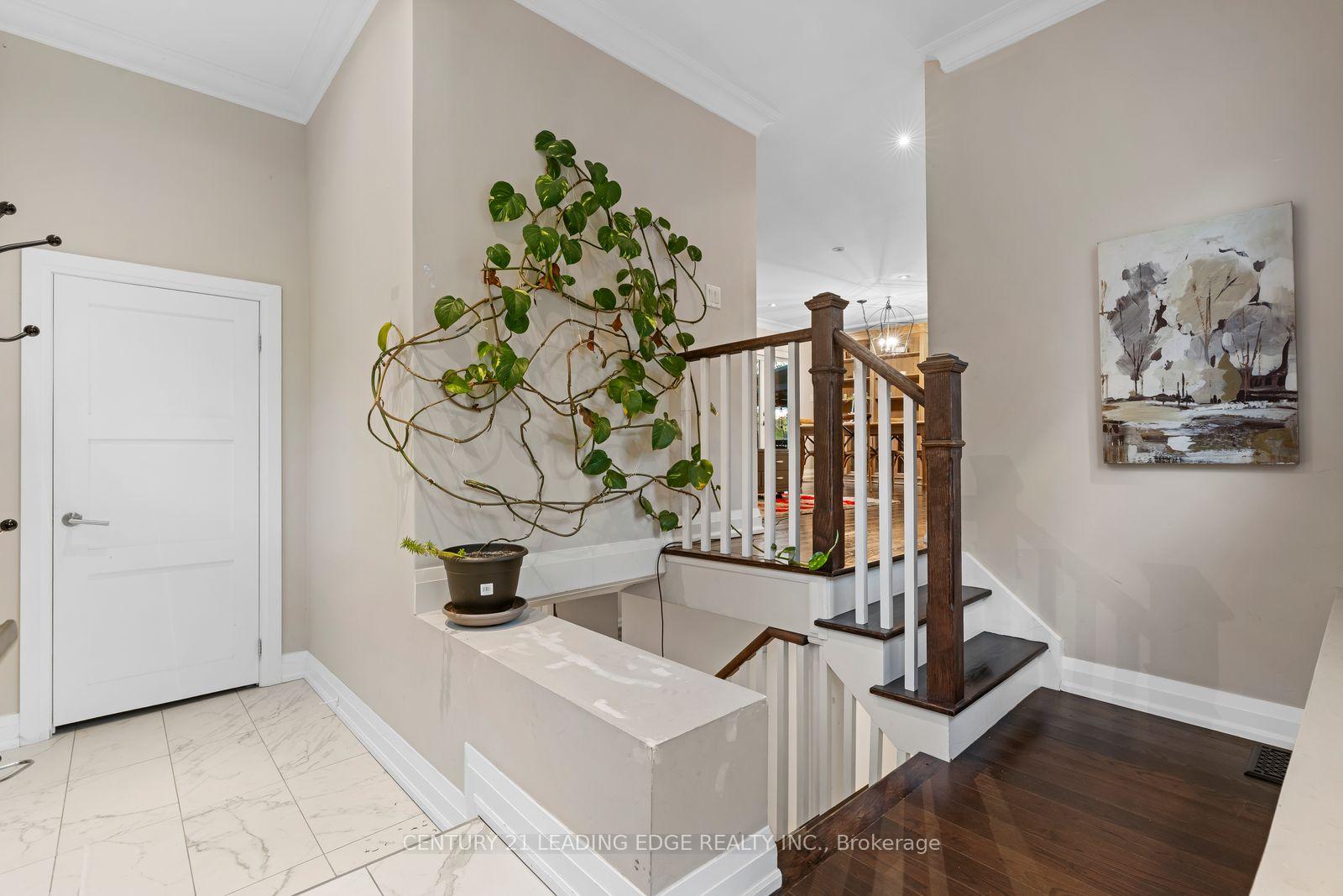 Photo 36 of 58 Rutledge Road, Mississauga, Streetsville — HOMEH