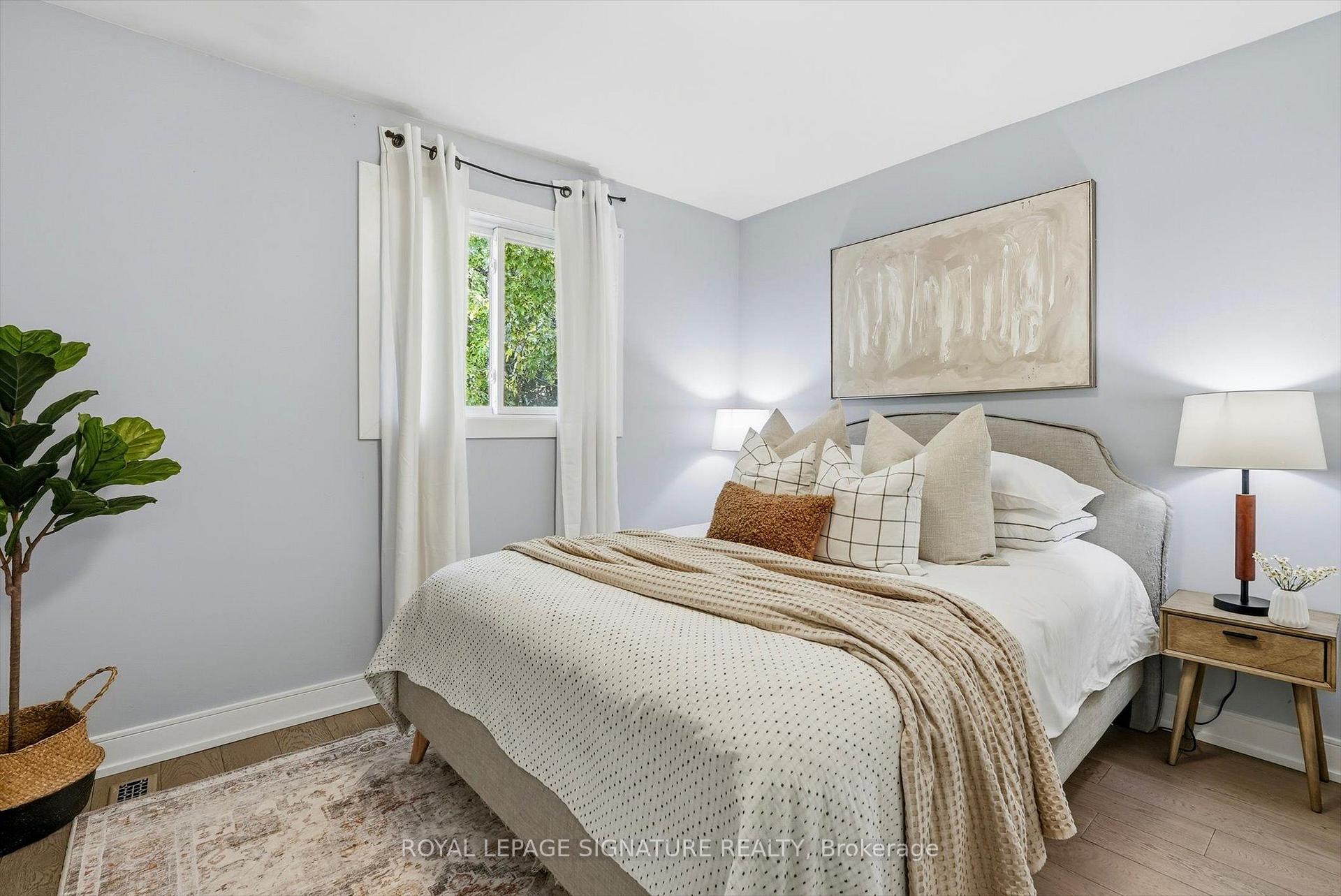 Photo 32 of 42 Lilac Avenue, Markham, Aileen-Willowbrook — HOMEH