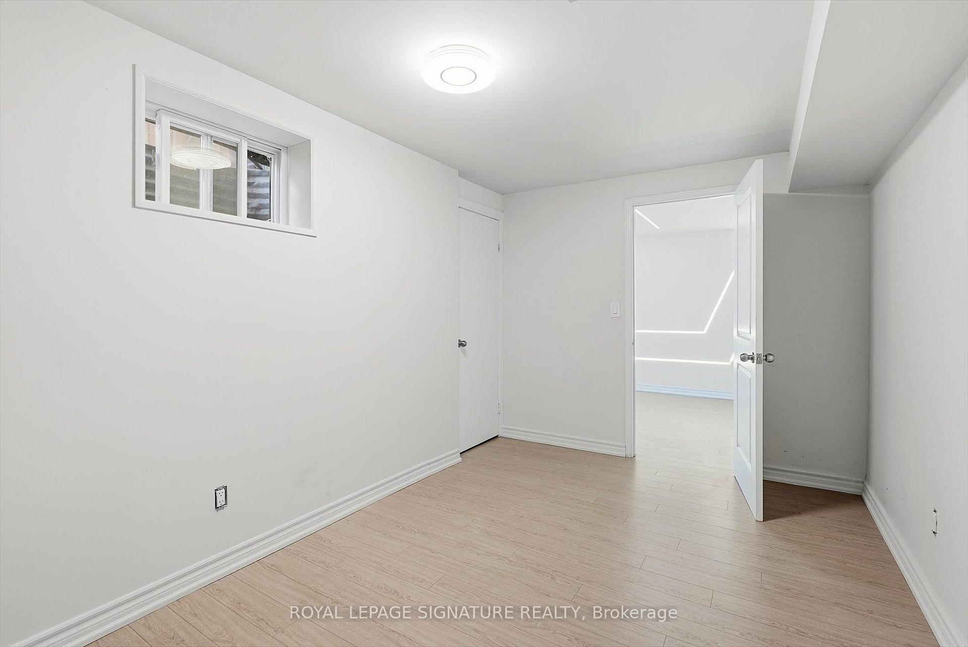 Photo 42 of 42 Lilac Avenue, Markham, Aileen-Willowbrook — HOMEH