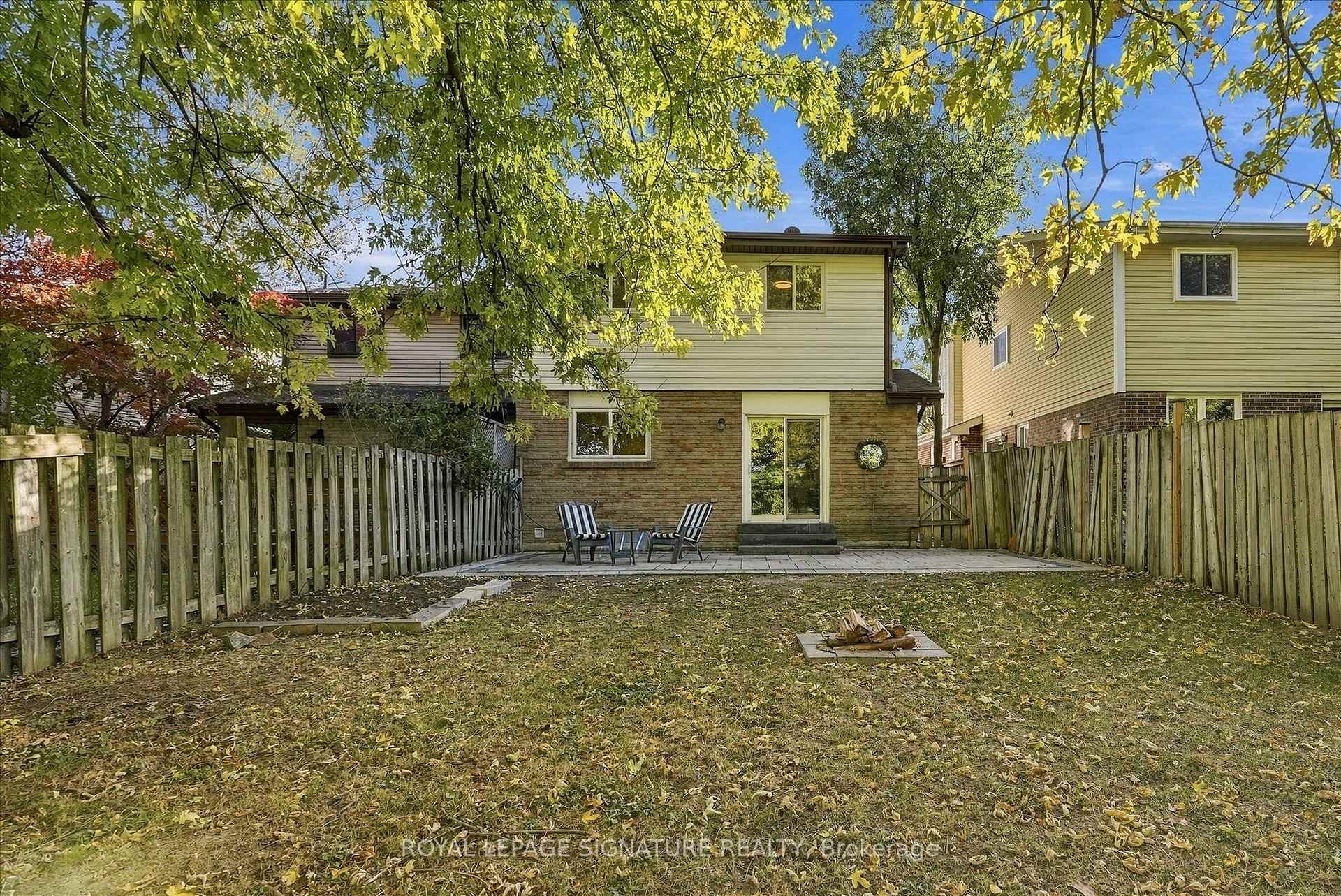 Photo 48 of 42 Lilac Avenue, Markham, Aileen-Willowbrook — HOMEH