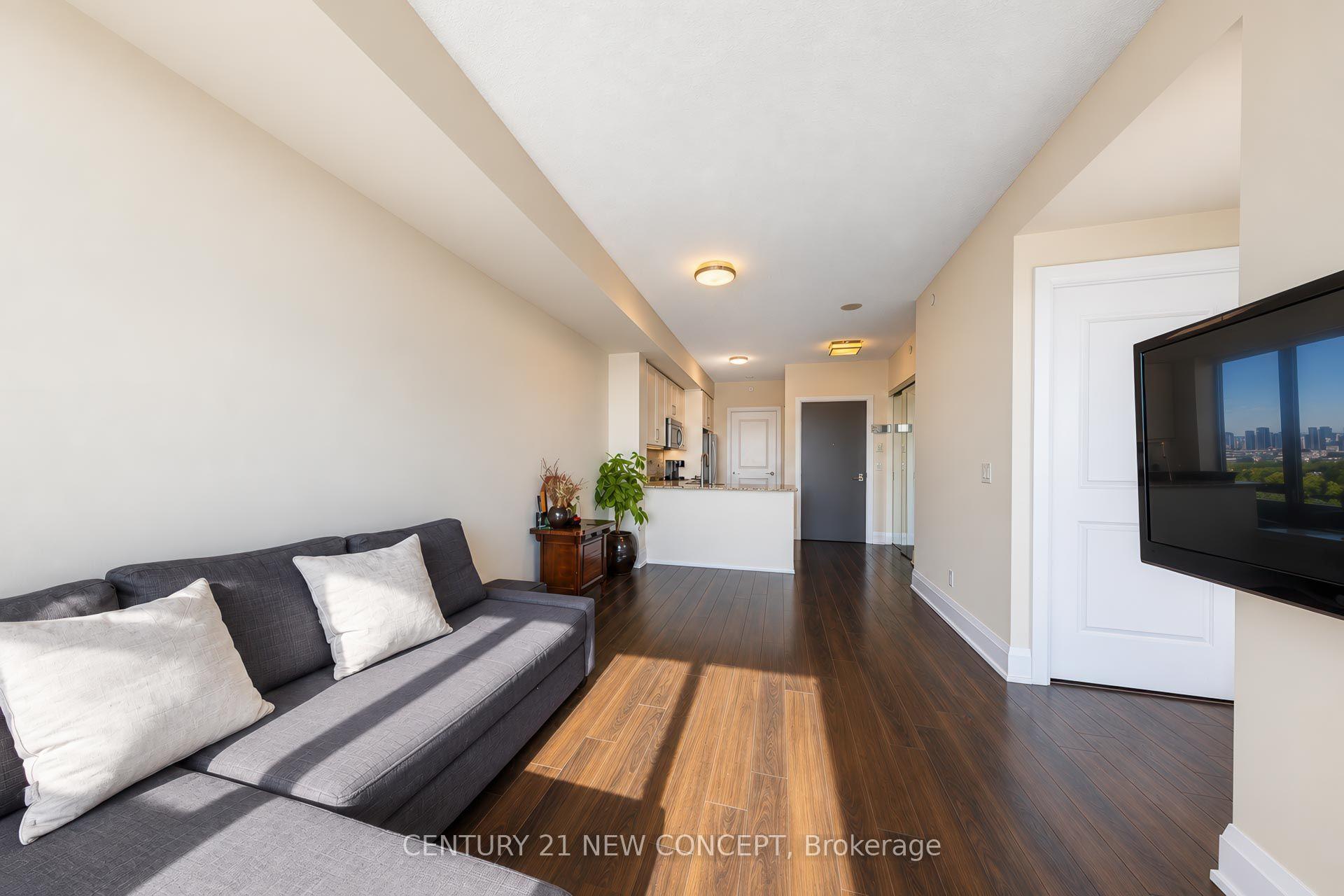 Photo 15 of Unit 713, 1 Old Mill Drive, Toronto, High Park-Swansea — HOMEH