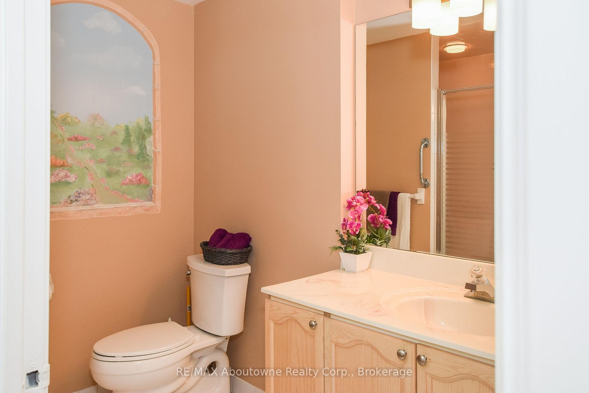 Photo 14 of Unit 110, 2199 Sixth Line, Oakville, River Oaks — HOMEH