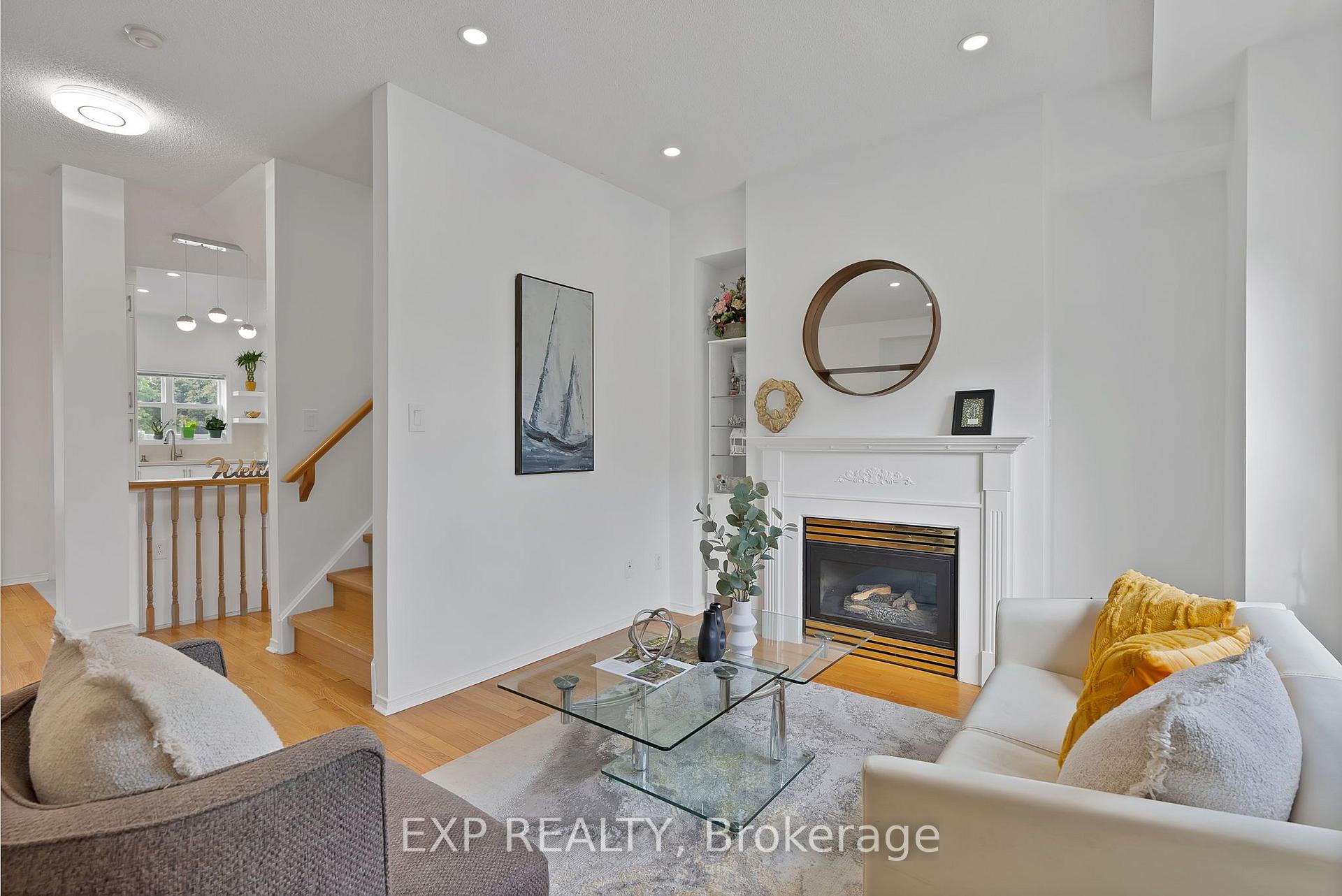 Photo 7 of 11 Maple Park Way, Markham, Milliken Mills West — HOMEH