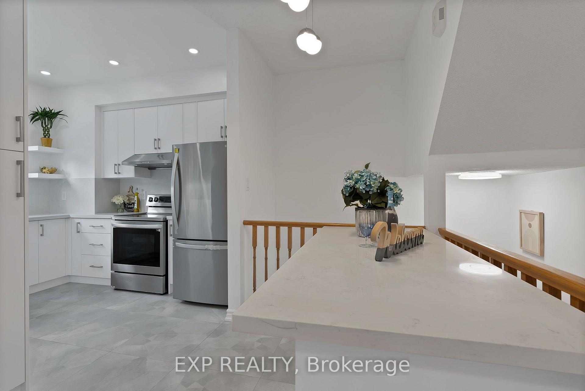 Photo 12 of 11 Maple Park Way, Markham, Milliken Mills West — HOMEH