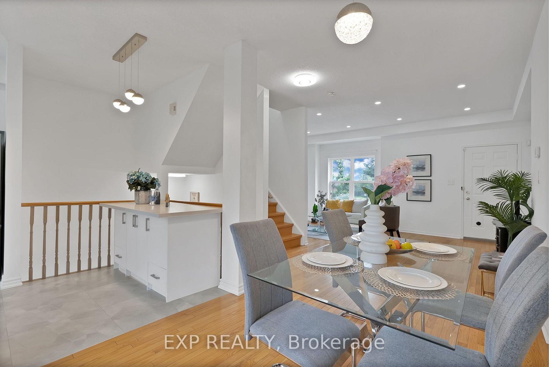 Photo 24 of 11 Maple Park Way, Markham, Milliken Mills West — HOMEH