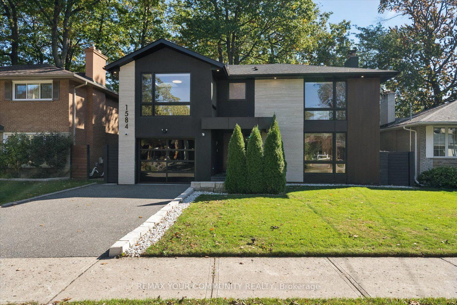 Front of 1584 Sunnycove Drive