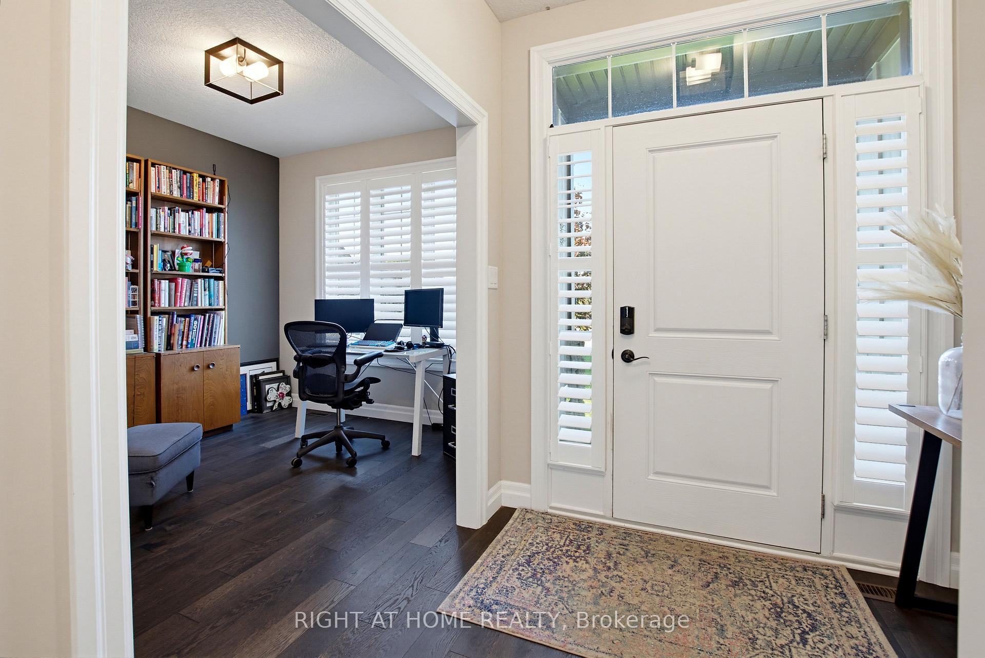 Photo 4 of 156 Wintermute Court E, Central Elgin, Belmont — HOMEH