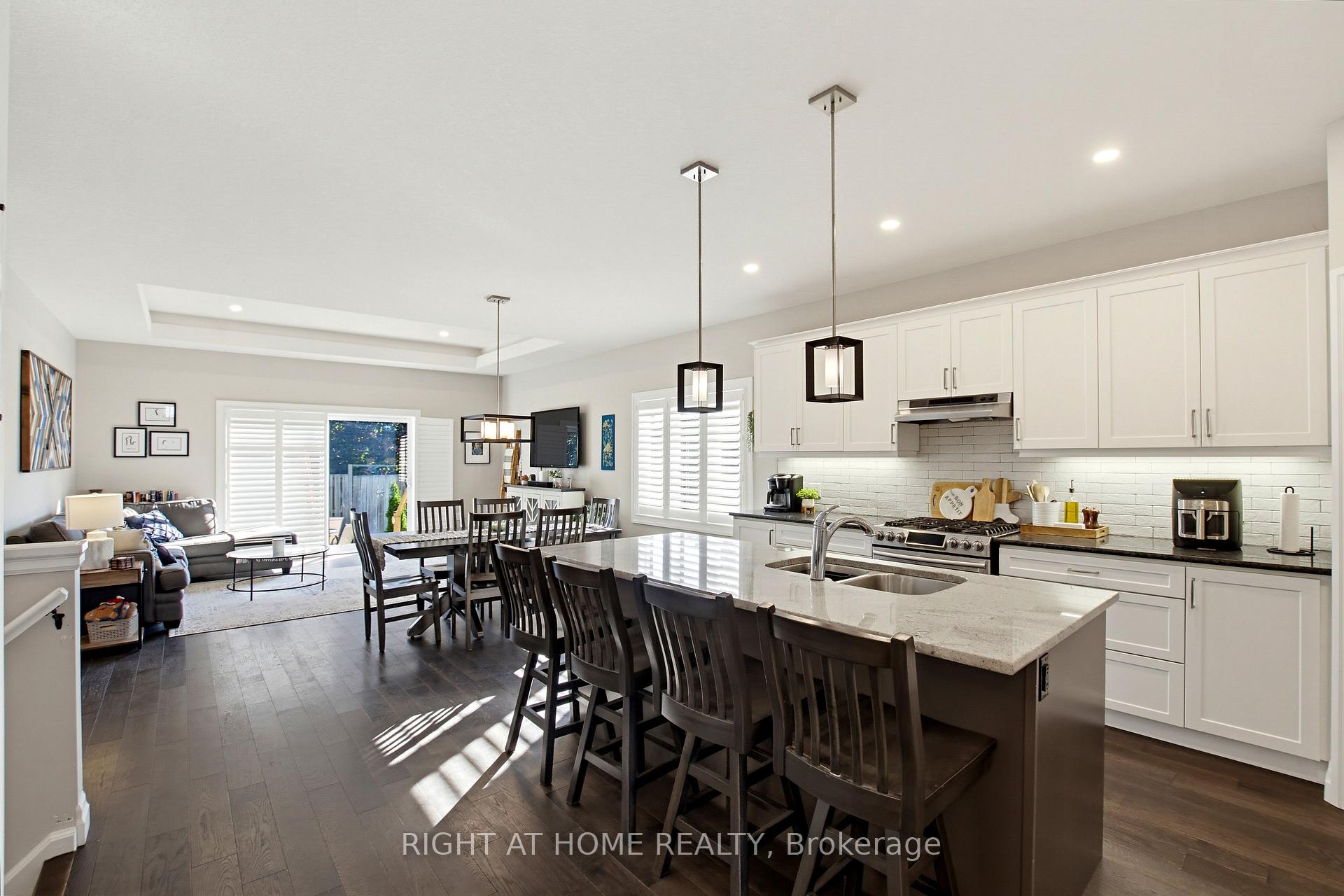 Photo 7 of 156 Wintermute Court E, Central Elgin, Belmont — HOMEH
