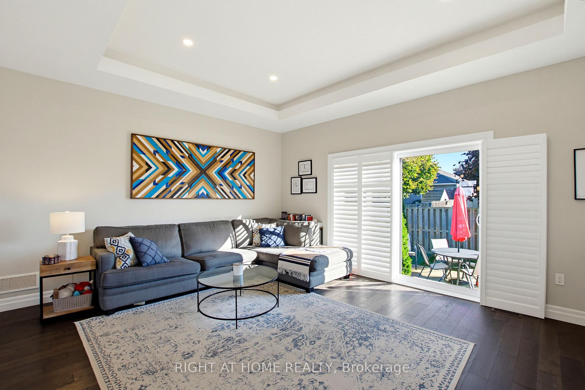 Photo 17 of 156 Wintermute Court E, Central Elgin, Belmont — HOMEH