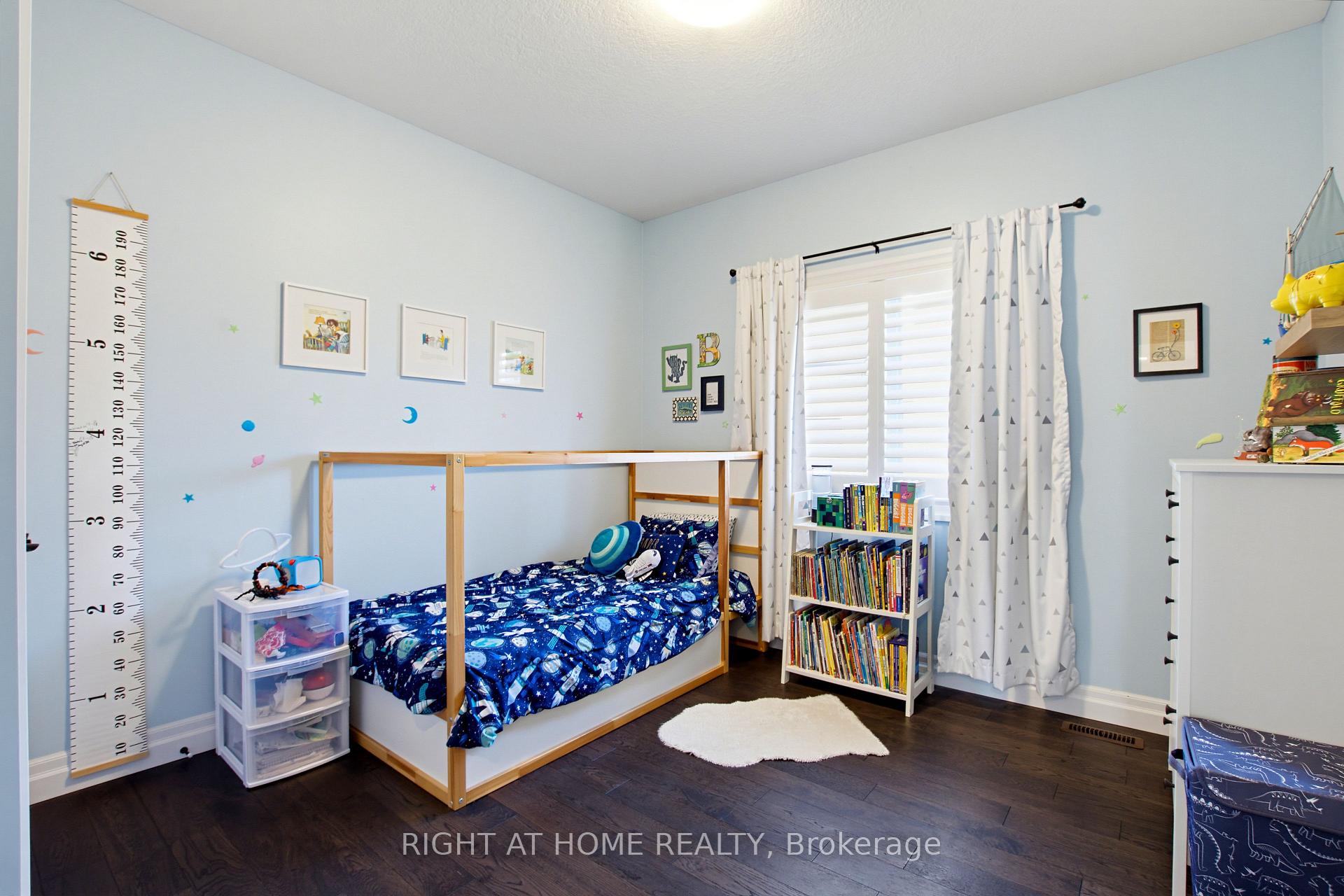 Photo 26 of 156 Wintermute Court E, Central Elgin, Belmont — HOMEH