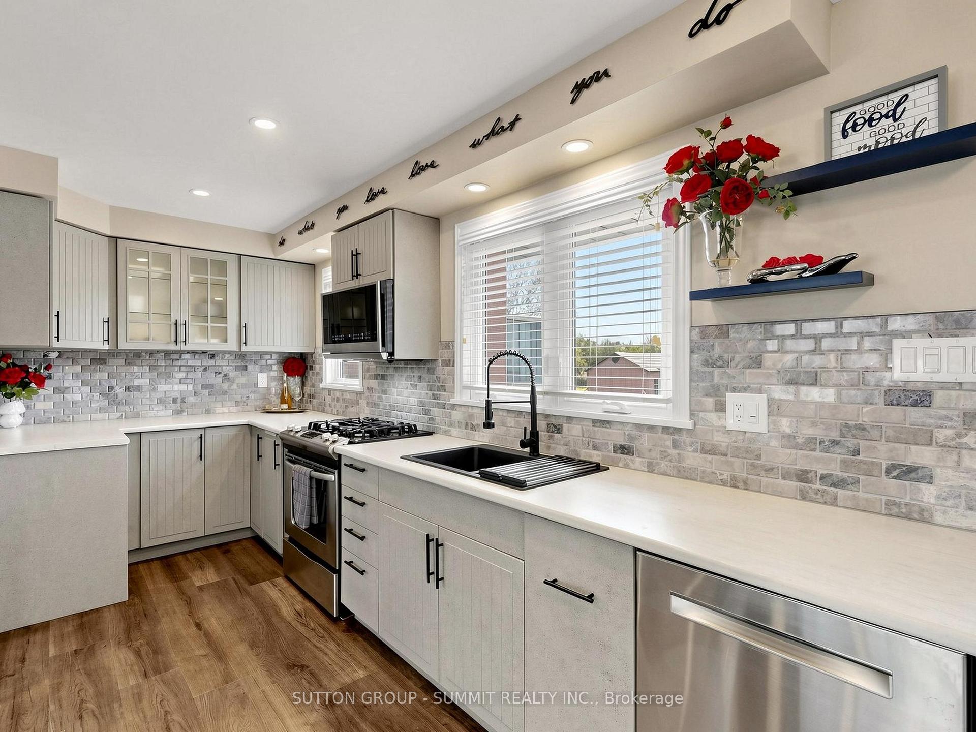 Photo 8 of 252 Mud Street E, Hamilton, Rural Stoney Creek — HOMEH