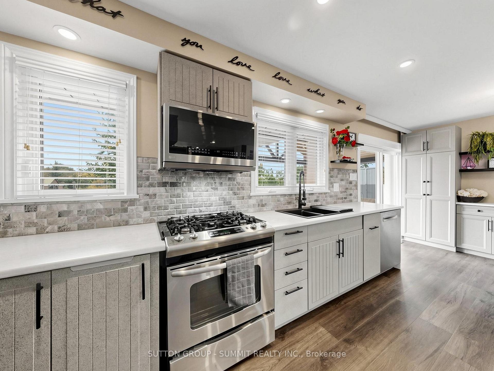 Photo 9 of 252 Mud Street E, Hamilton, Rural Stoney Creek — HOMEH