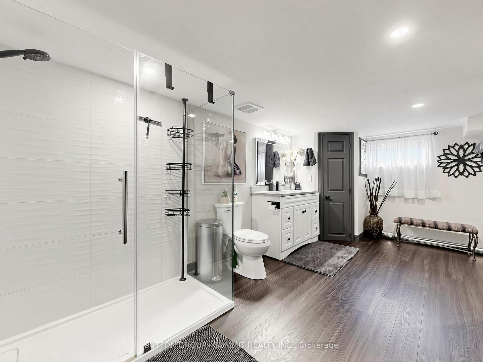 Photo 28 of 252 Mud Street E, Hamilton, Rural Stoney Creek — HOMEH