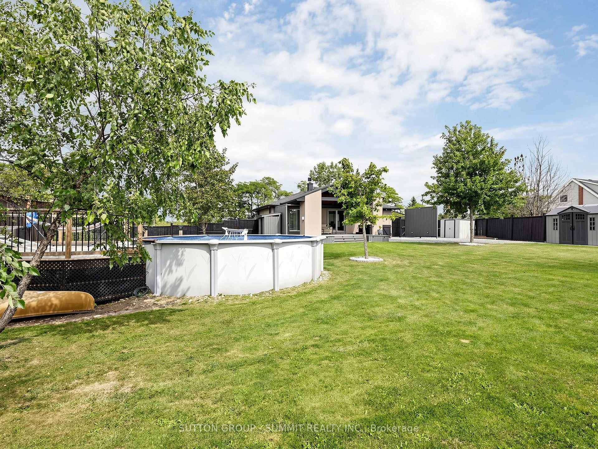 Photo 49 of 252 Mud Street E, Hamilton, Rural Stoney Creek — HOMEH