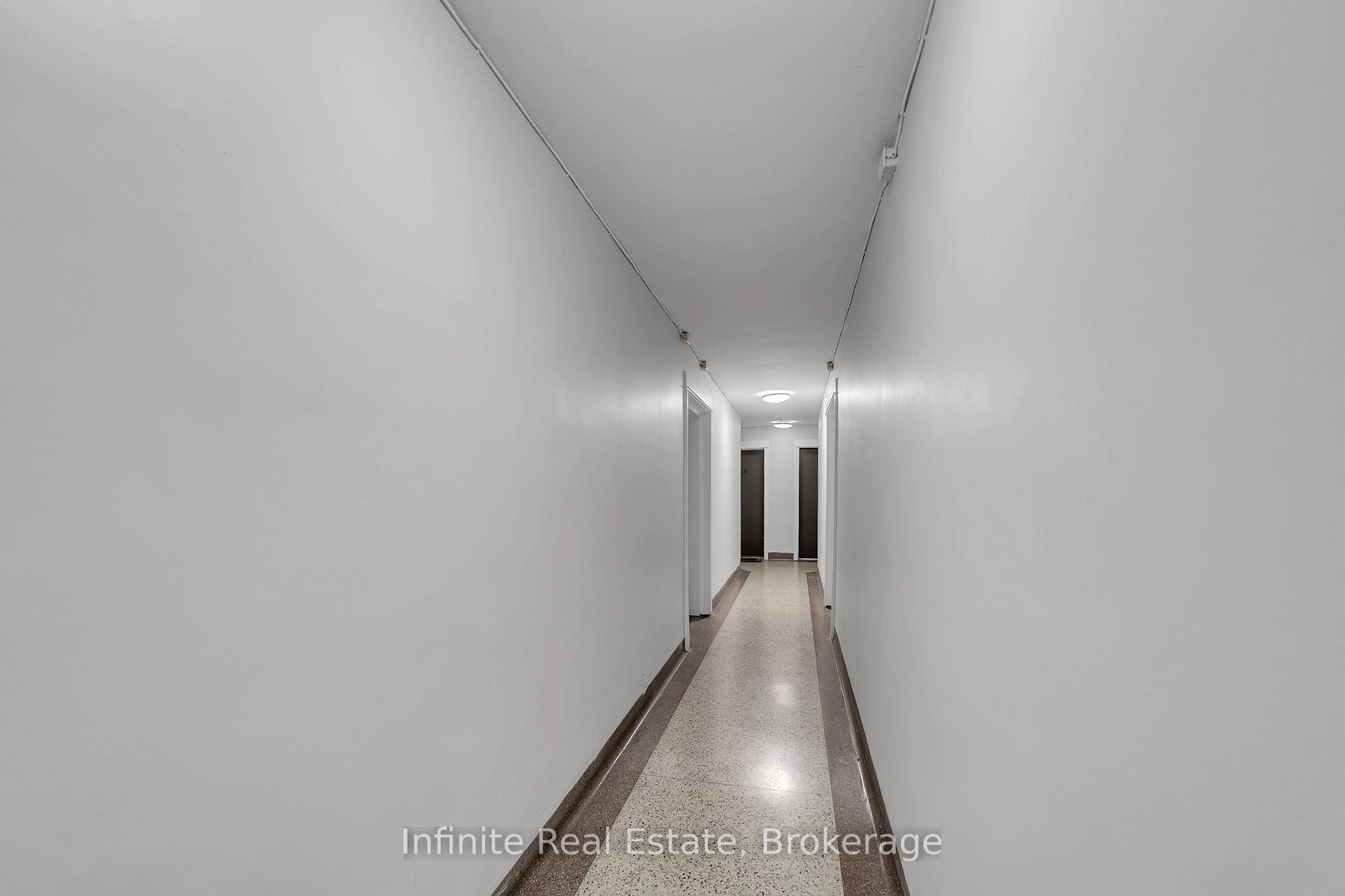 Photo 6 of Unit 309, 896 Eglinton Avenue E, Toronto, Leaside — HOMEH
