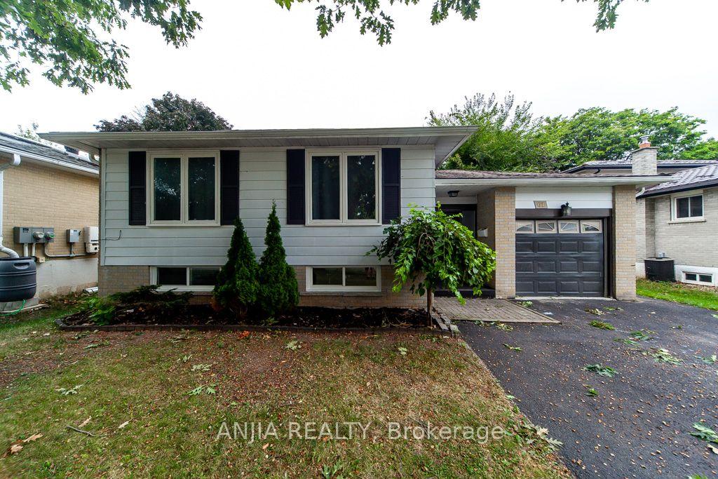 Photo of 61 College Crescent