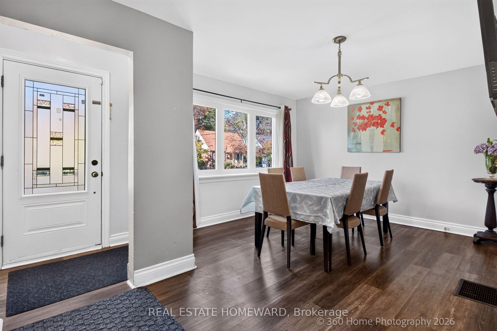 Photo 2 of 65 Natal Avenue, Scarborough, Birchcliffe-Cliffside — HOMEH