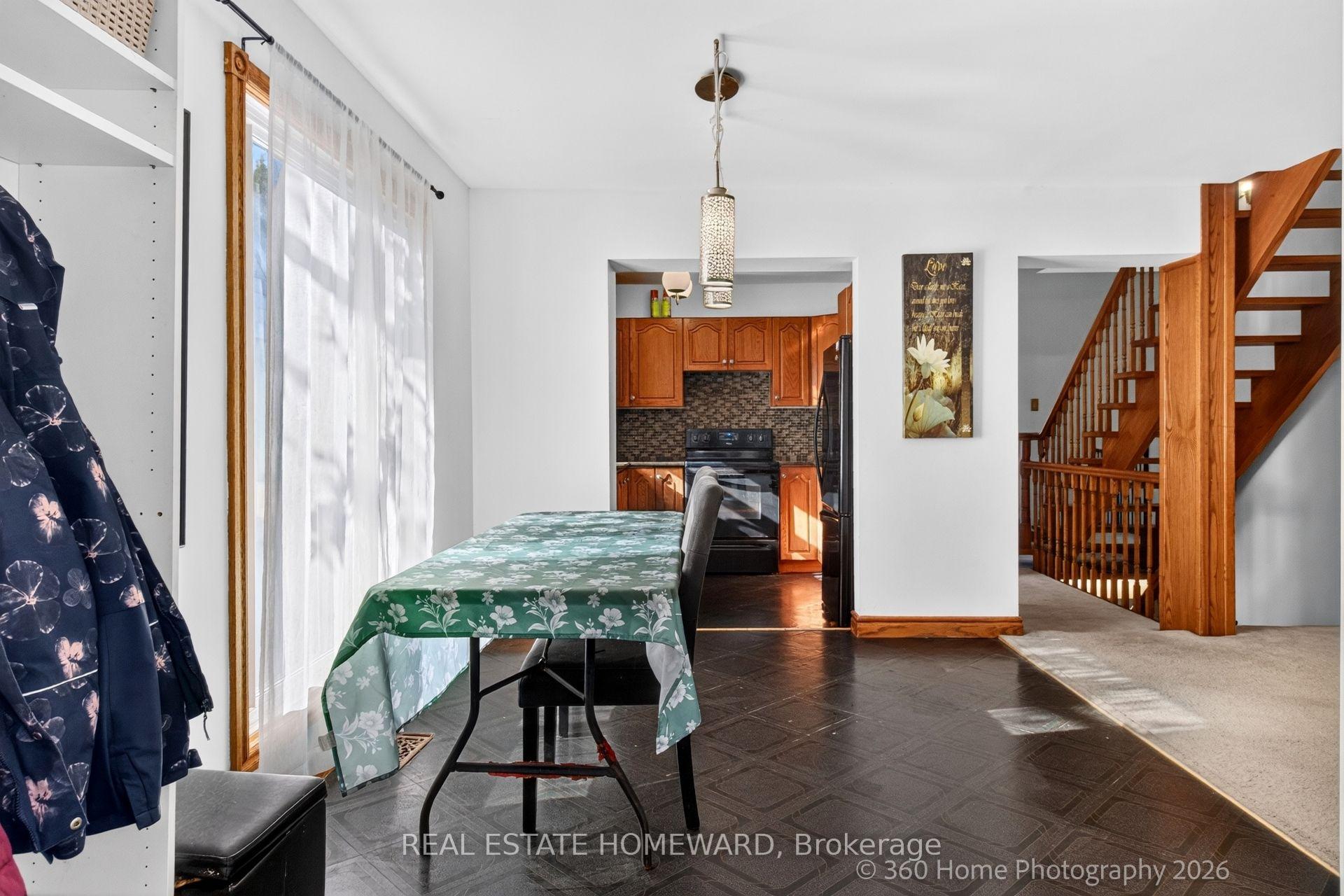 Photo 15 of 65 Natal Avenue, Scarborough, Birchcliffe-Cliffside — HOMEH