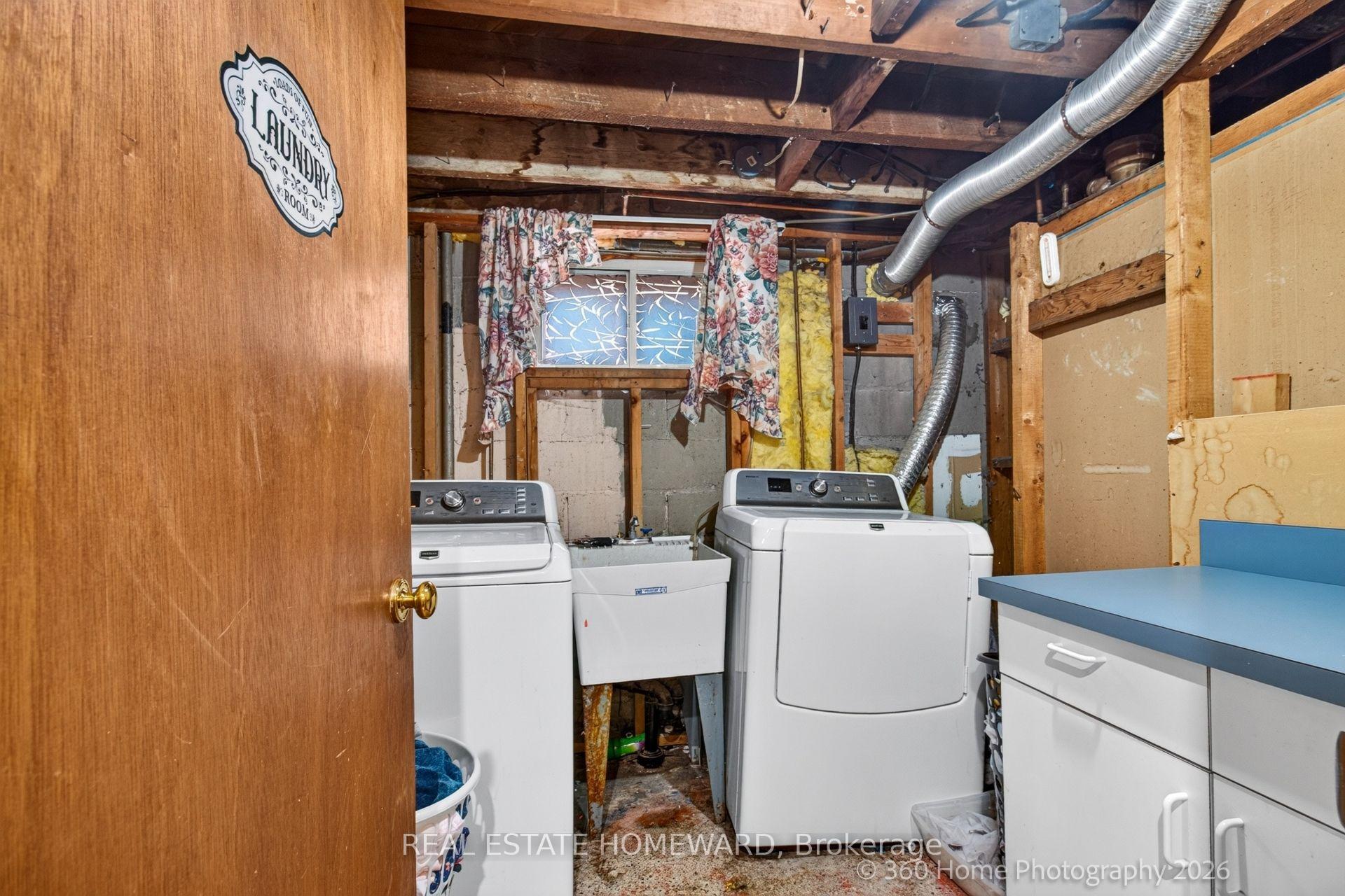 Photo 29 of 65 Natal Avenue, Scarborough, Birchcliffe-Cliffside — HOMEH