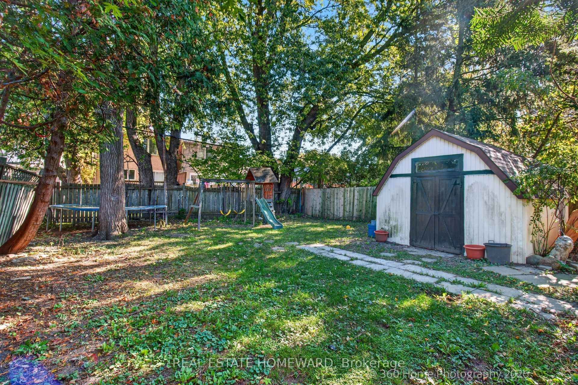 Photo 33 of 65 Natal Avenue, Scarborough, Birchcliffe-Cliffside — HOMEH