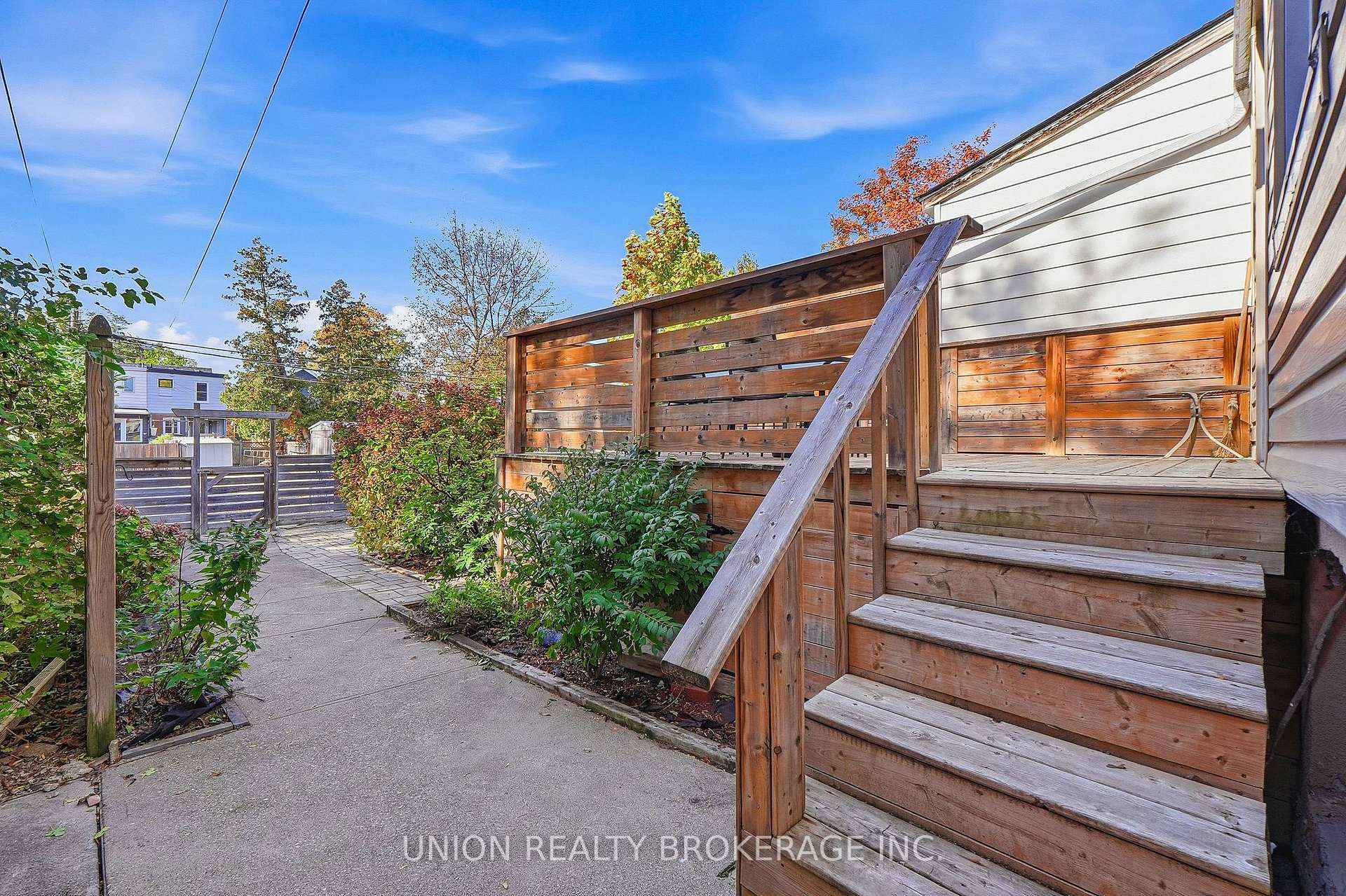 Photo 34 of 96 Malvern Avenue, Toronto, East End-Danforth — HOMEH