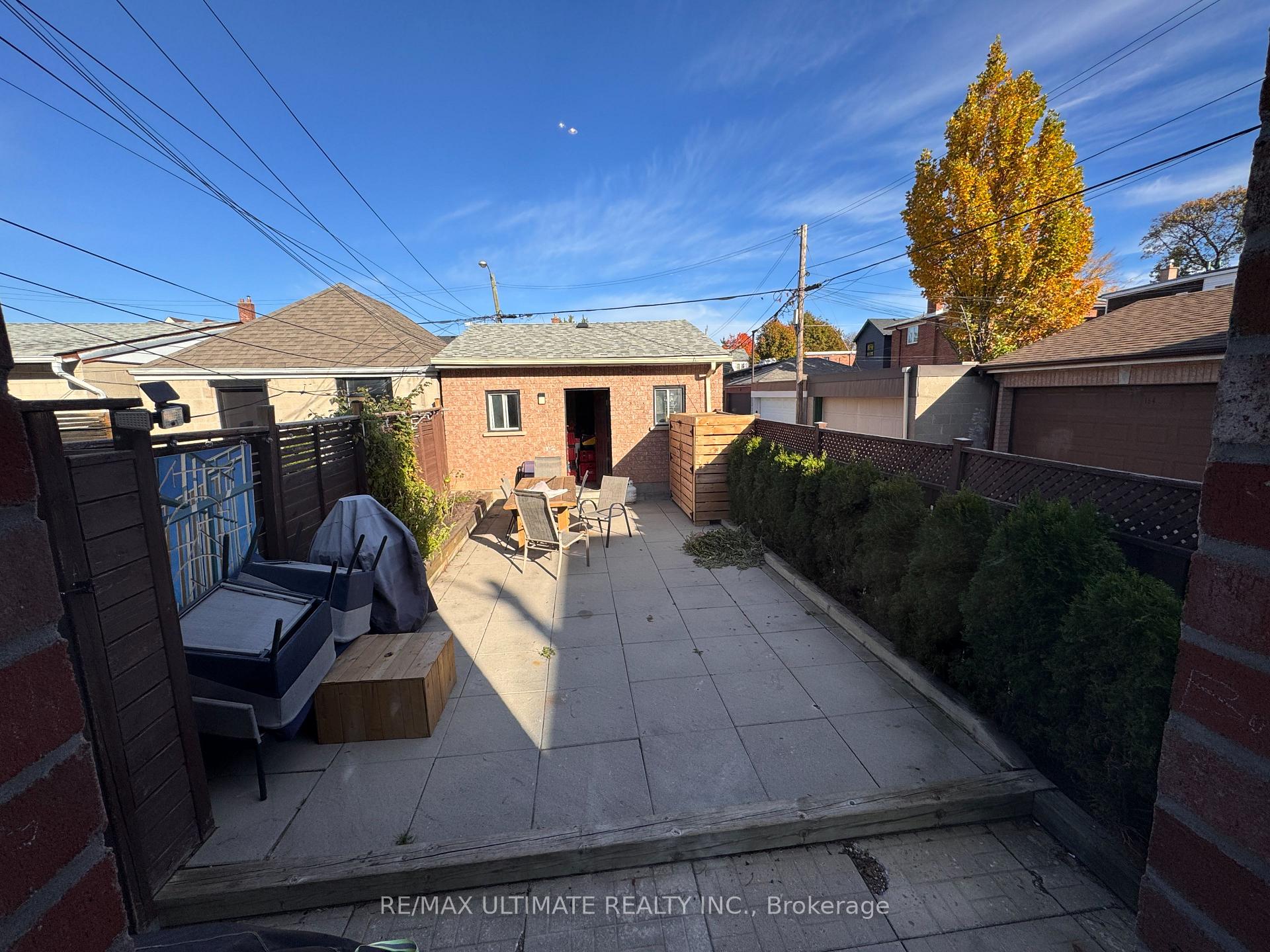 Photo 20 of Unit Upper, 127 Harvie Avenue, Toronto, Corso Italia-Davenport — HOMEH