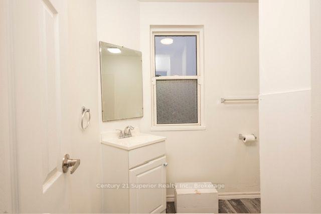 Photo 10 of 301 Ogden Street, Thunder Bay, East End — HOMEH