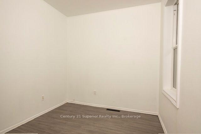 Photo 13 of 301 Ogden Street, Thunder Bay, East End — HOMEH