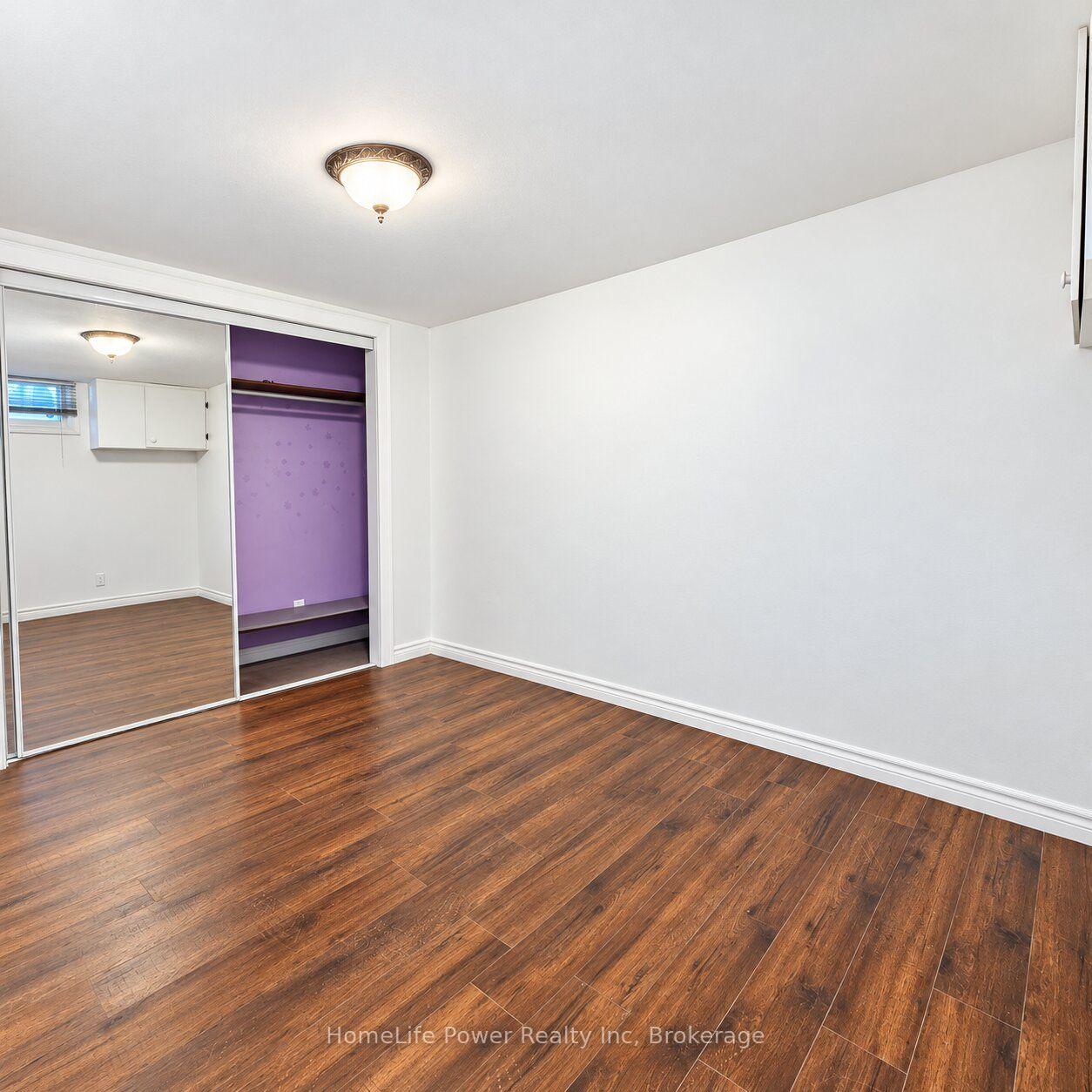 Photo 6 of Lower 69 Crescent, Kitchener, Pioneer Park — HOMEH