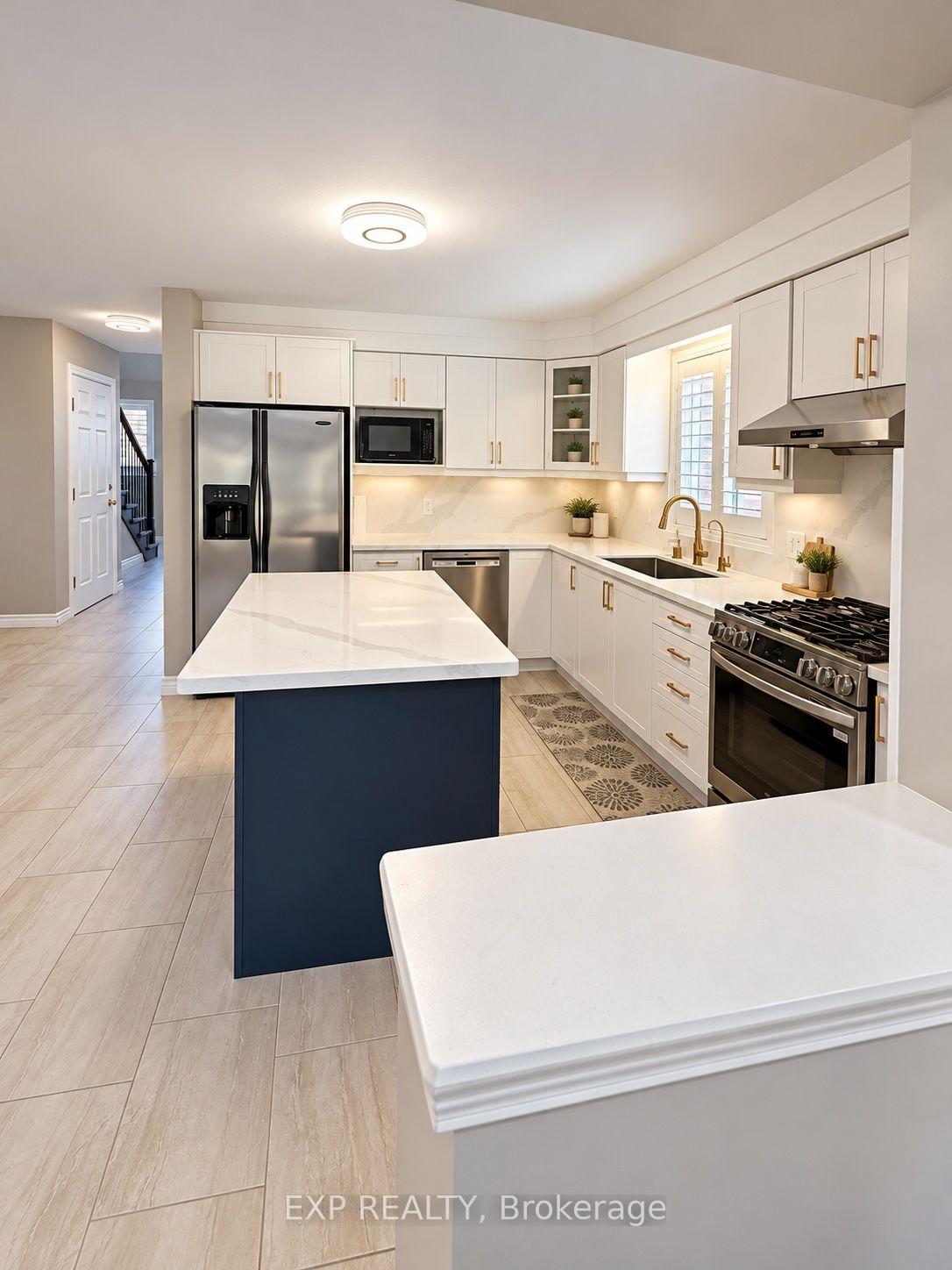 Photo 9 of Unit Upper Level, 308 Colton Circle, Kitchener, Grand River South — HOMEH