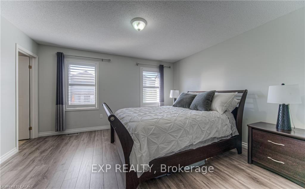 Photo 15 of Unit Upper Level, 308 Colton Circle, Kitchener, Grand River South — HOMEH