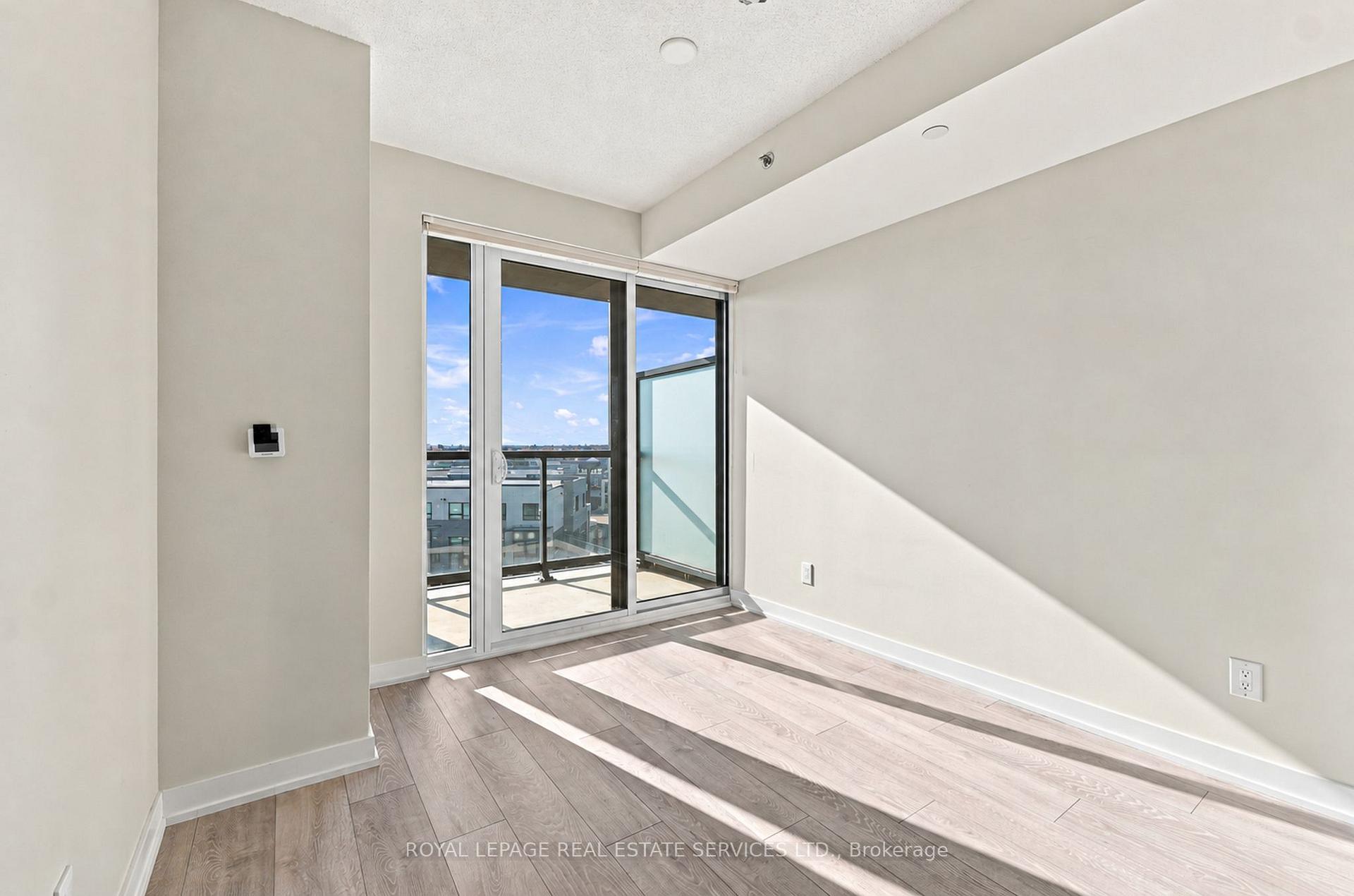 Photo 7 of Unit A501, 3210 Dakota Common, Burlington, Alton — HOMEH