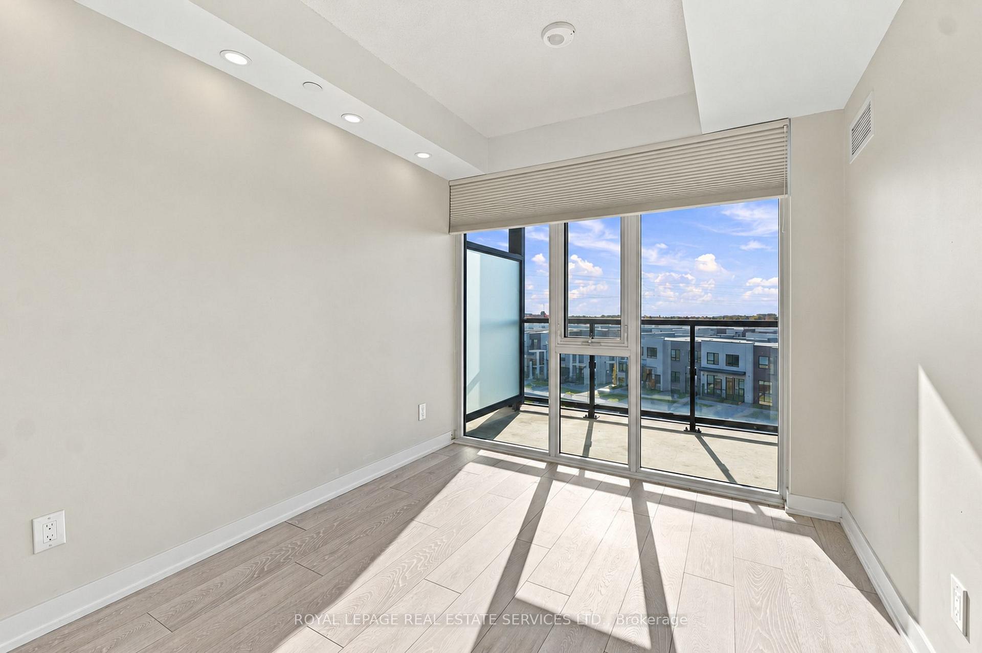 Photo 9 of Unit A501, 3210 Dakota Common, Burlington, Alton — HOMEH