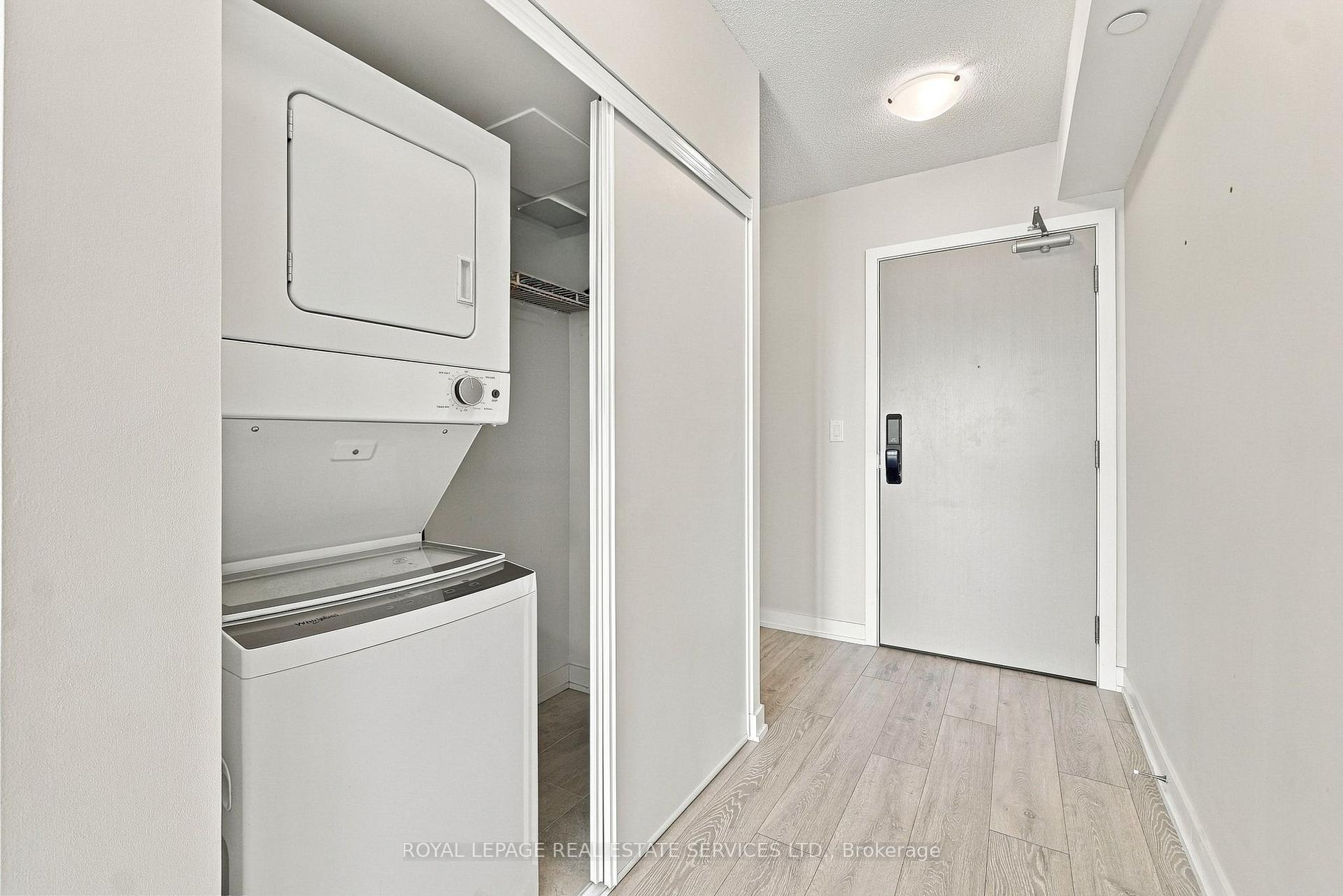 Photo 17 of Unit A501, 3210 Dakota Common, Burlington, Alton — HOMEH