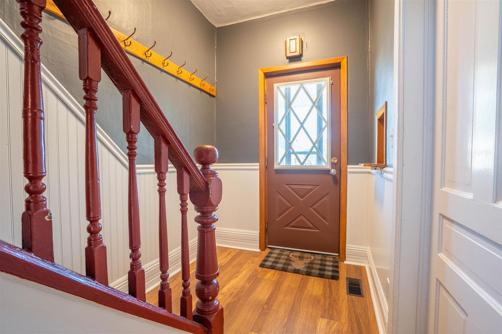 Photo 4 of 225 Beverley Street, Sault Ste Marie, Ward 2 — HOMEH