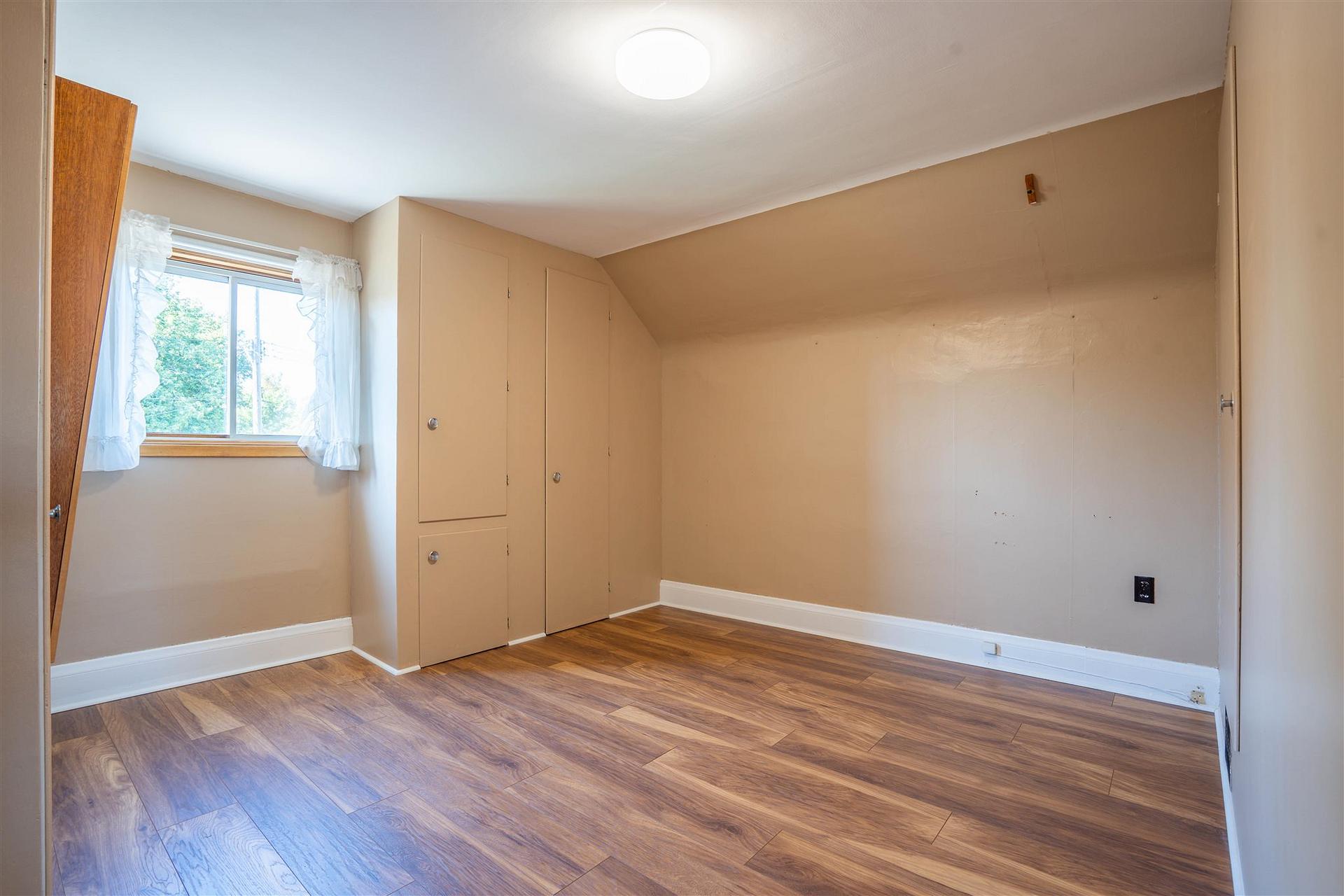Photo 14 of 225 Beverley Street, Sault Ste Marie, Ward 2 — HOMEH