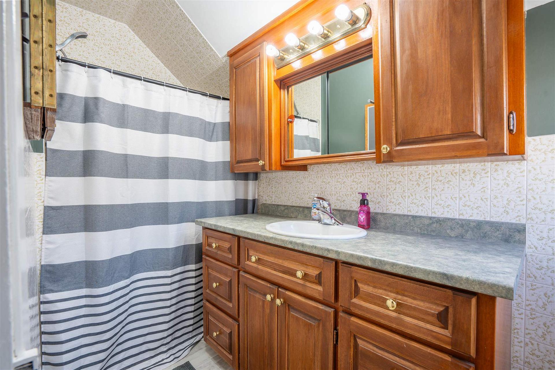 Photo 19 of 225 Beverley Street, Sault Ste Marie, Ward 2 — HOMEH