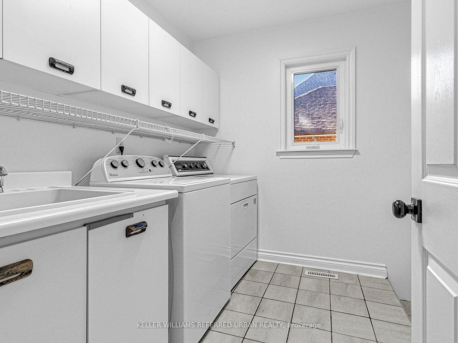 Photo 19 of 49 Invermay Avenue, North York, Clanton Park — HOMEH