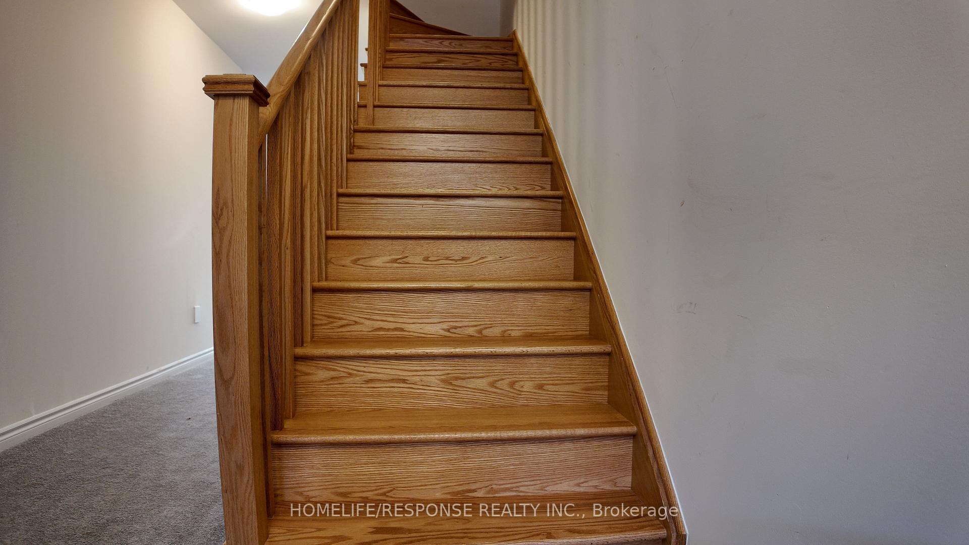 Photo 2 of 91 Paradox Street, Vaughan, Kleinburg — HOMEH