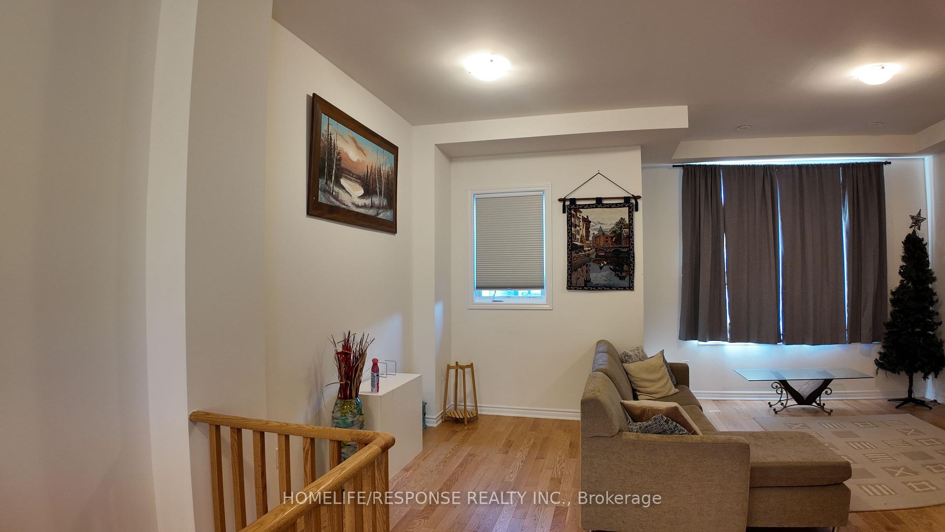 Photo 5 of 91 Paradox Street, Vaughan, Kleinburg — HOMEH