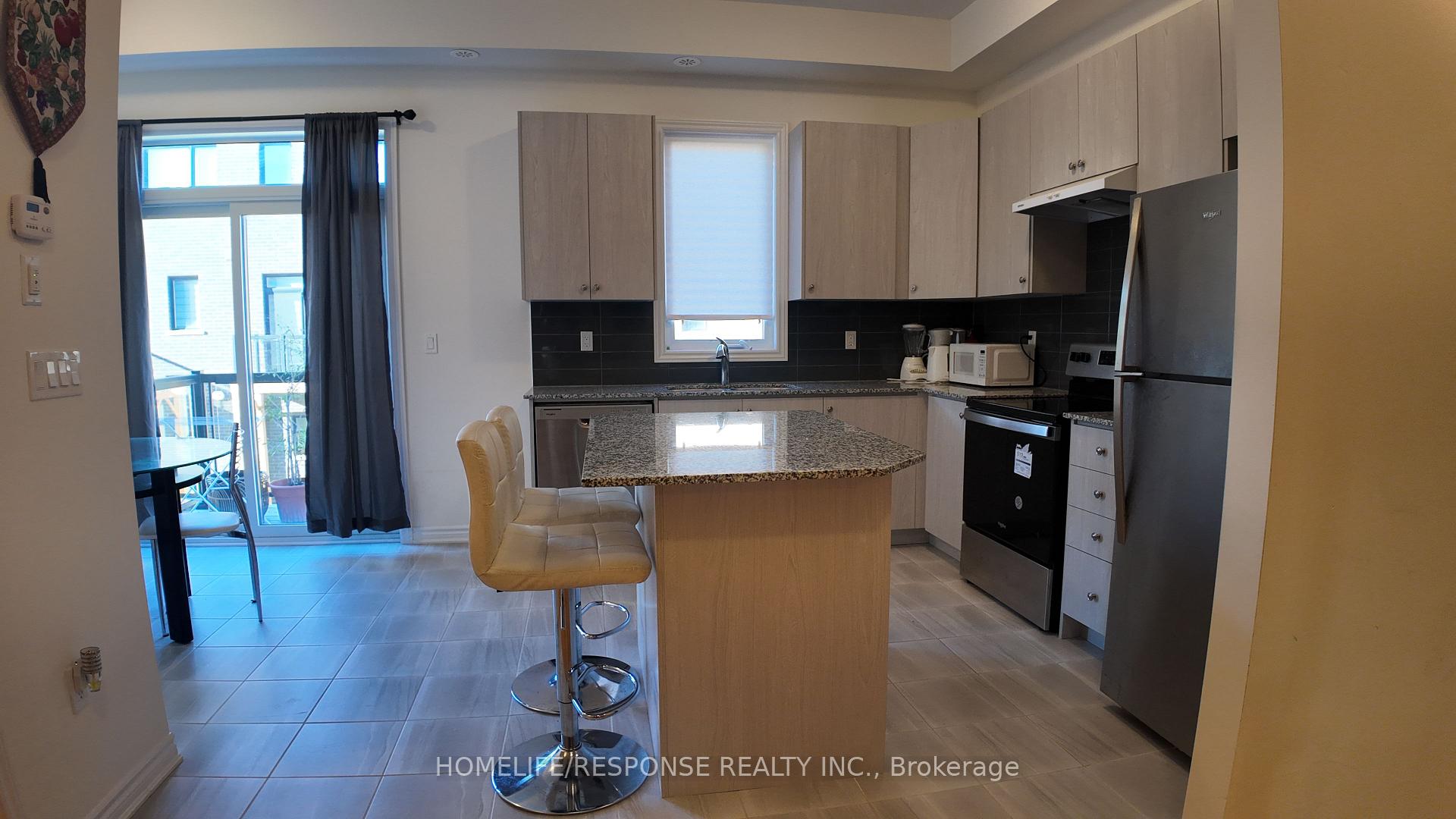 Photo 8 of 91 Paradox Street, Vaughan, Kleinburg — HOMEH