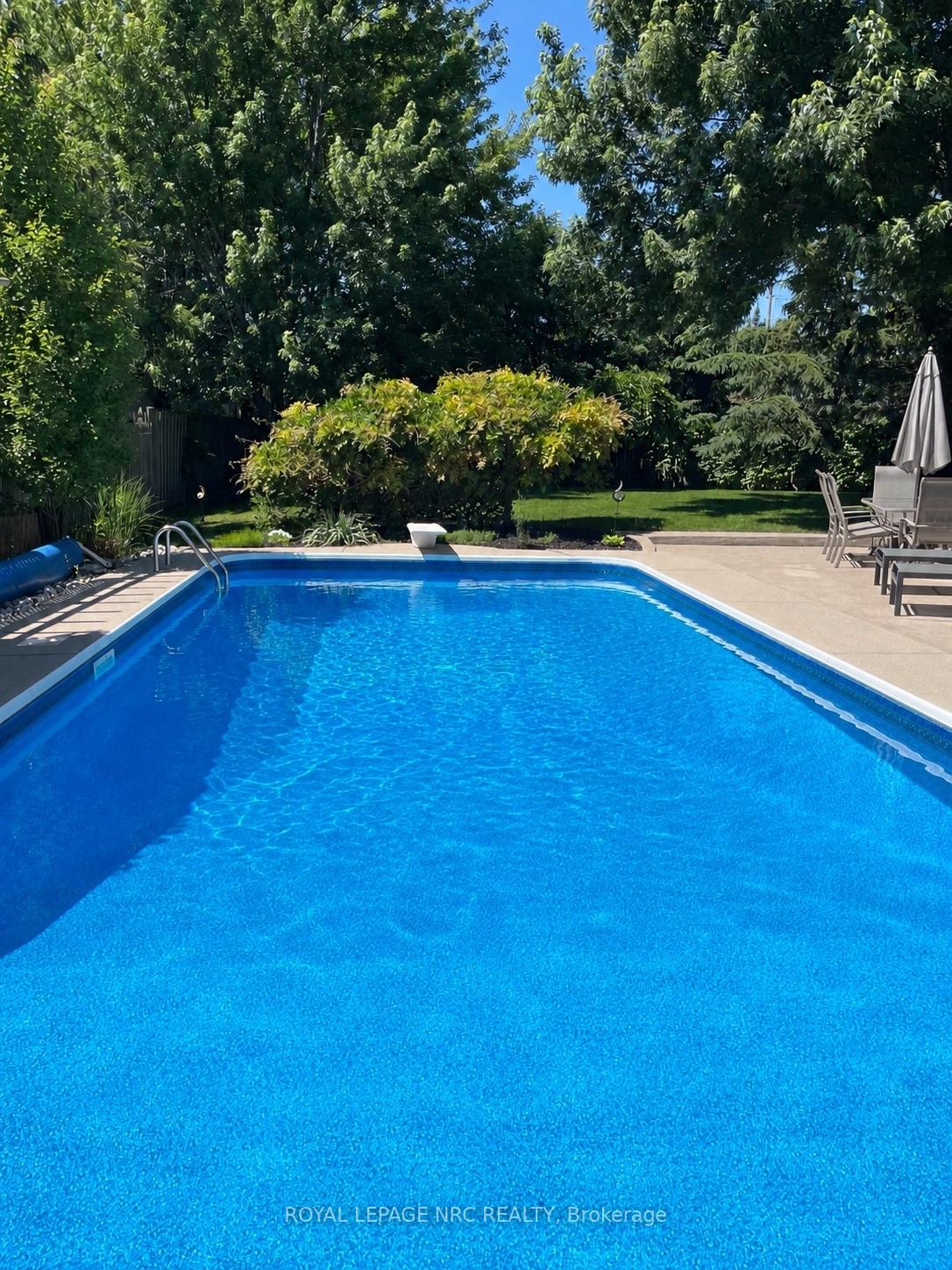 Photo 29 of 92 Ward Circle, Thorold, Confederation Heights — HOMEH