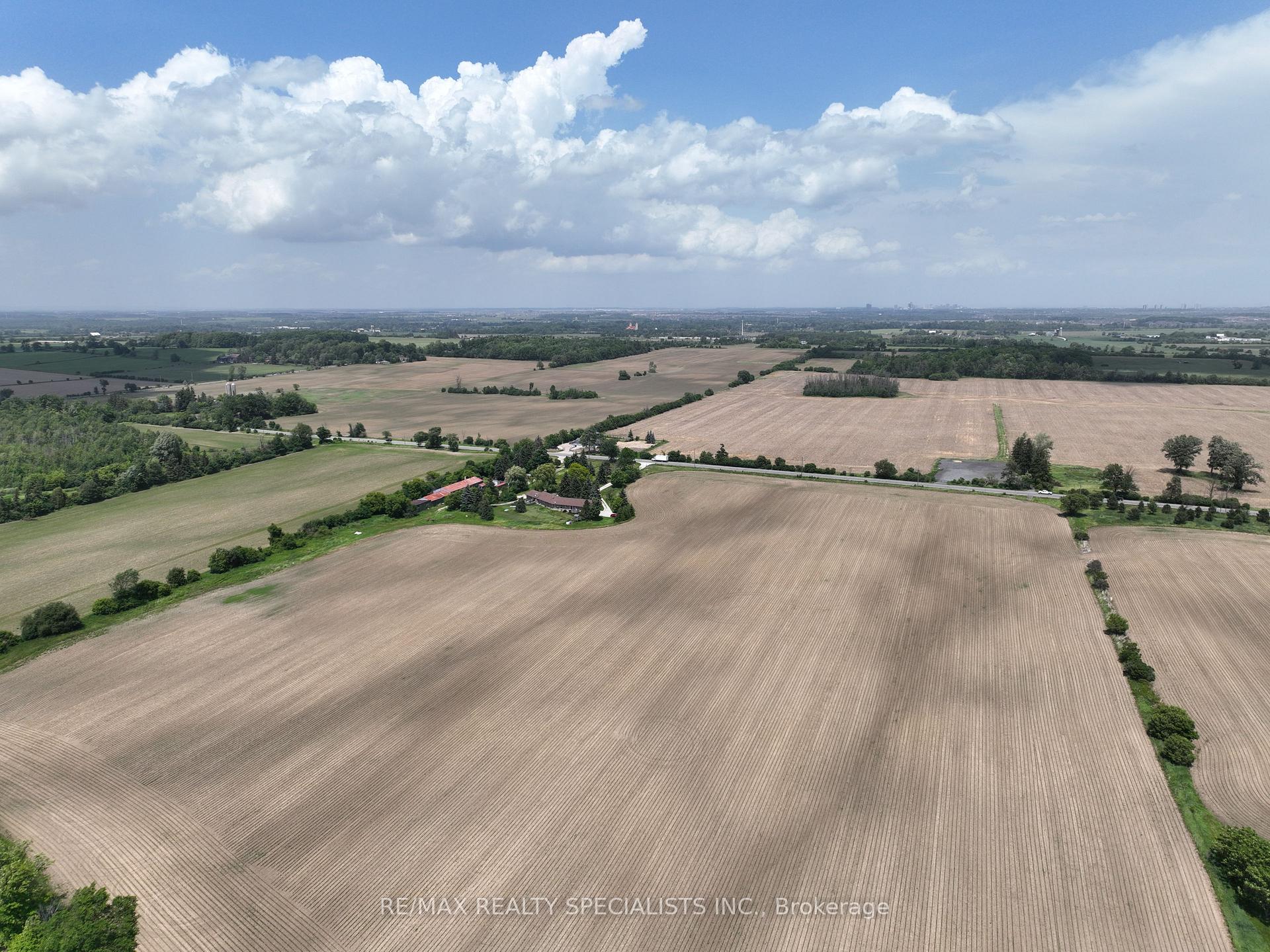Photo 2 of 8790 9 Line, Halton Hills, Rural Halton Hills — HOMEH
