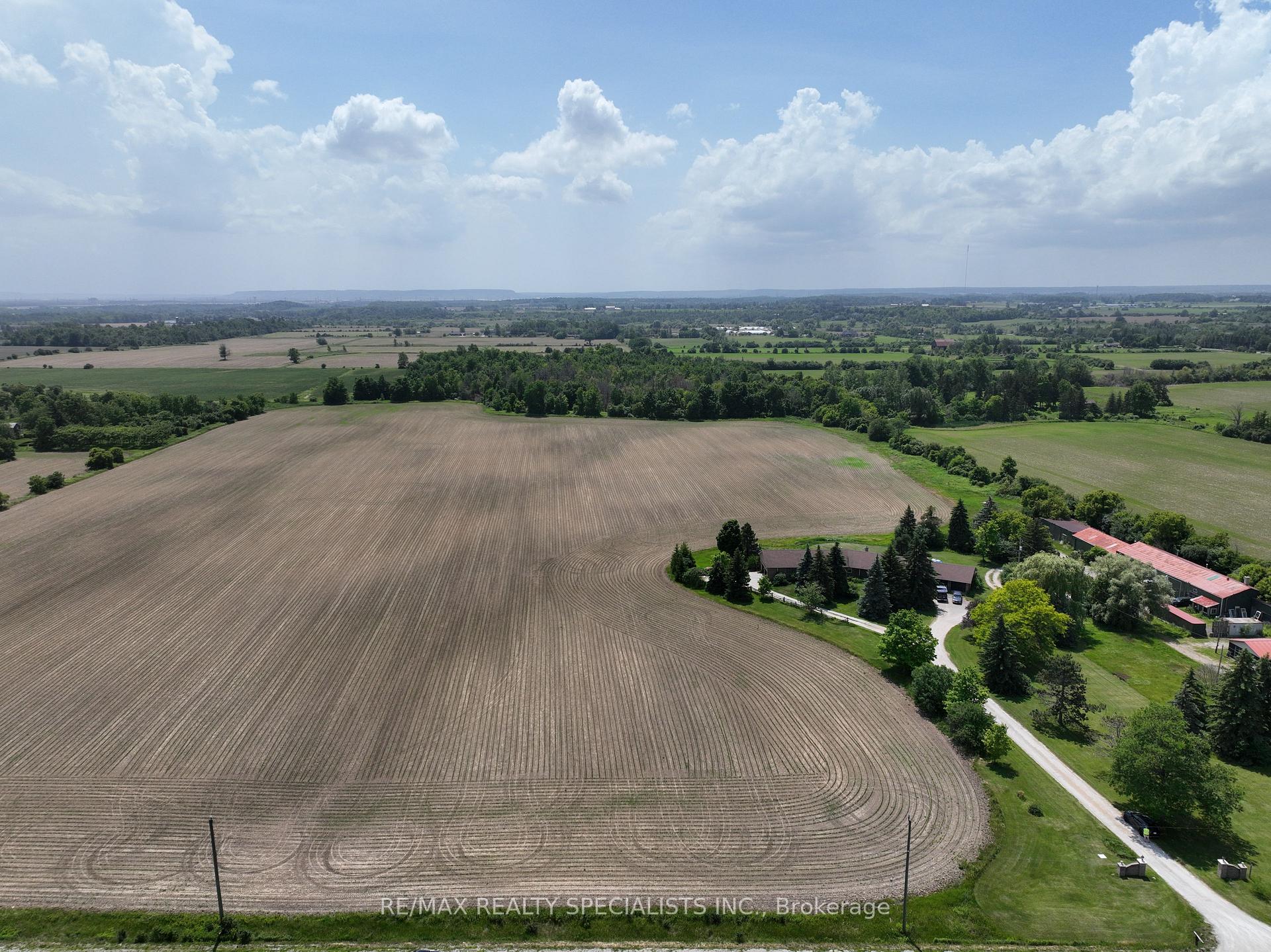 Photo 5 of 8790 9 Line, Halton Hills, Rural Halton Hills — HOMEH