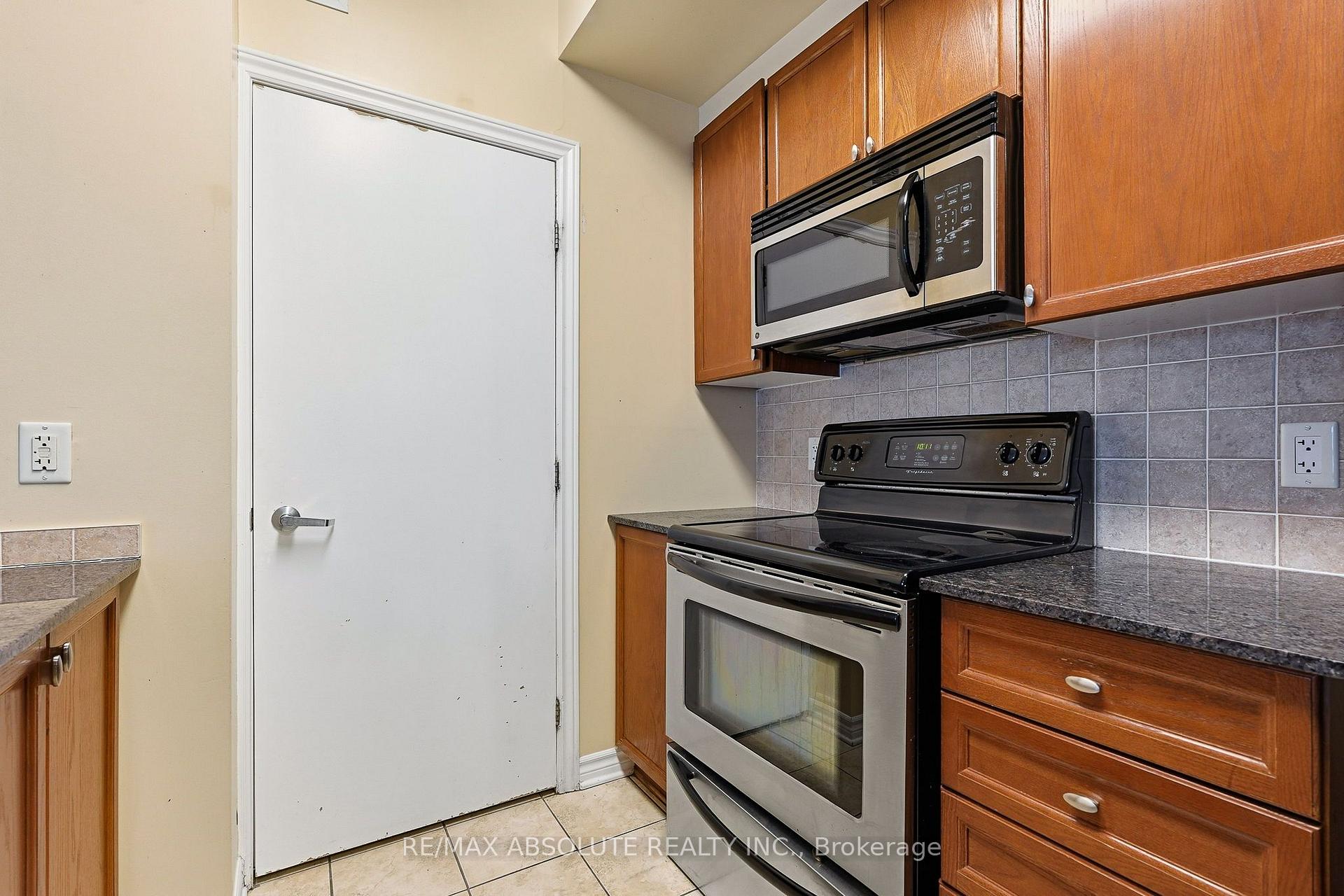 Photo 12 of Unit 2205, 200 Rideau Street, Ottawa, Sandy Hill — HOMEH