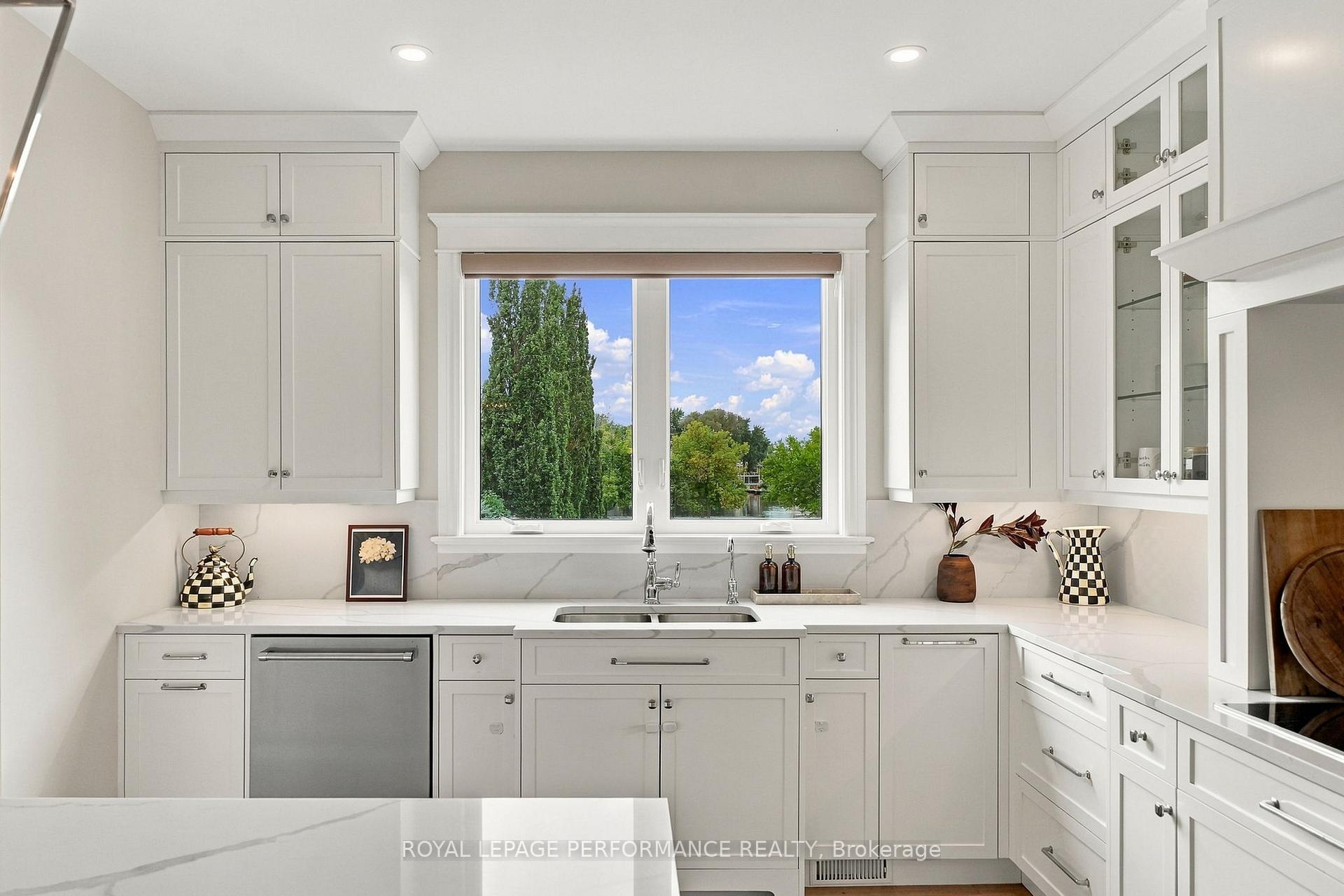 Photo 9 of 1310 Royal Palm Crescent, Ottawa, Manotick East to Manotick Station — HOMEH