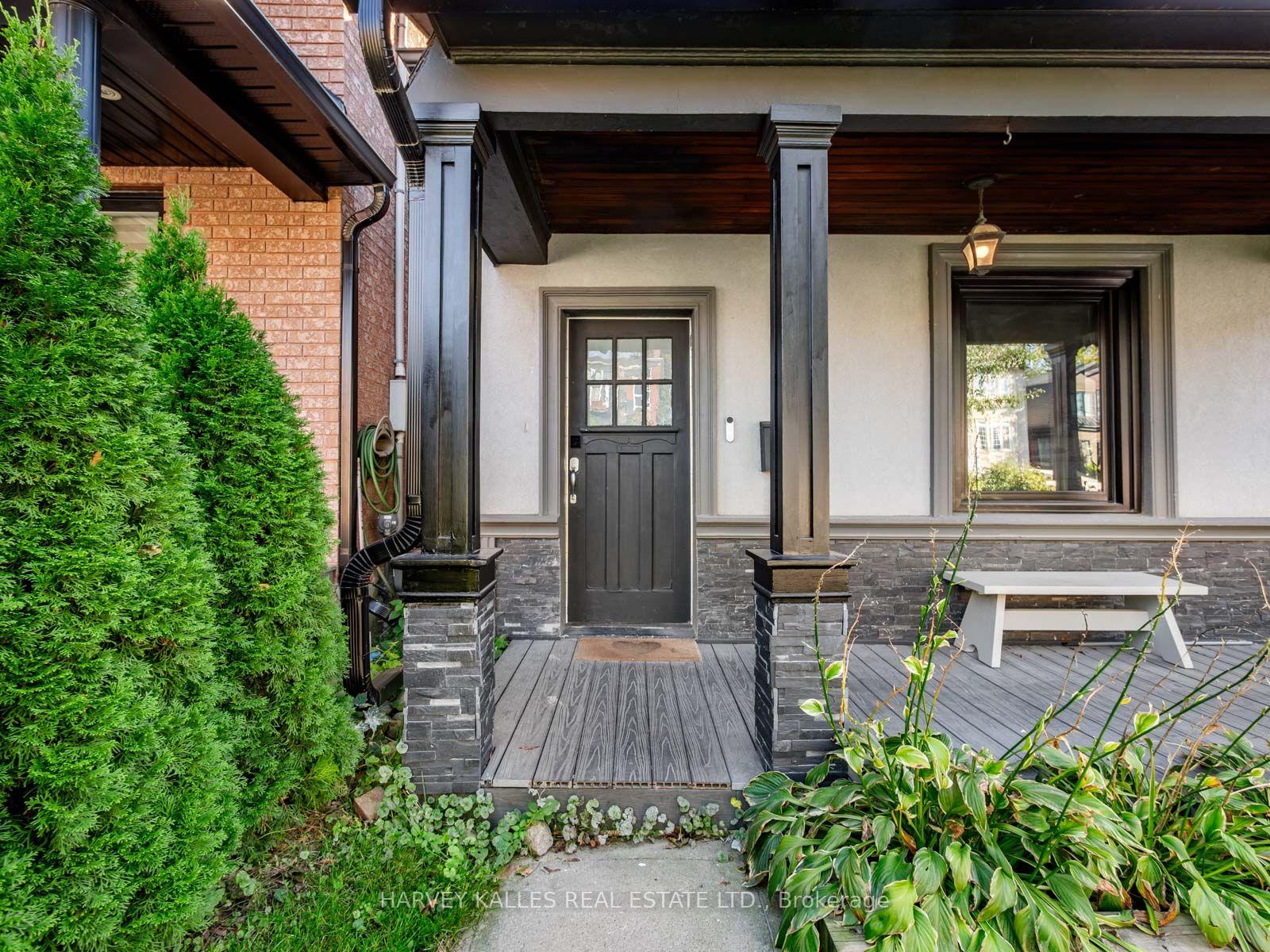 Photo 3 of 35 Dynevor Road, Toronto, Caledonia-Fairbank — HOMEH
