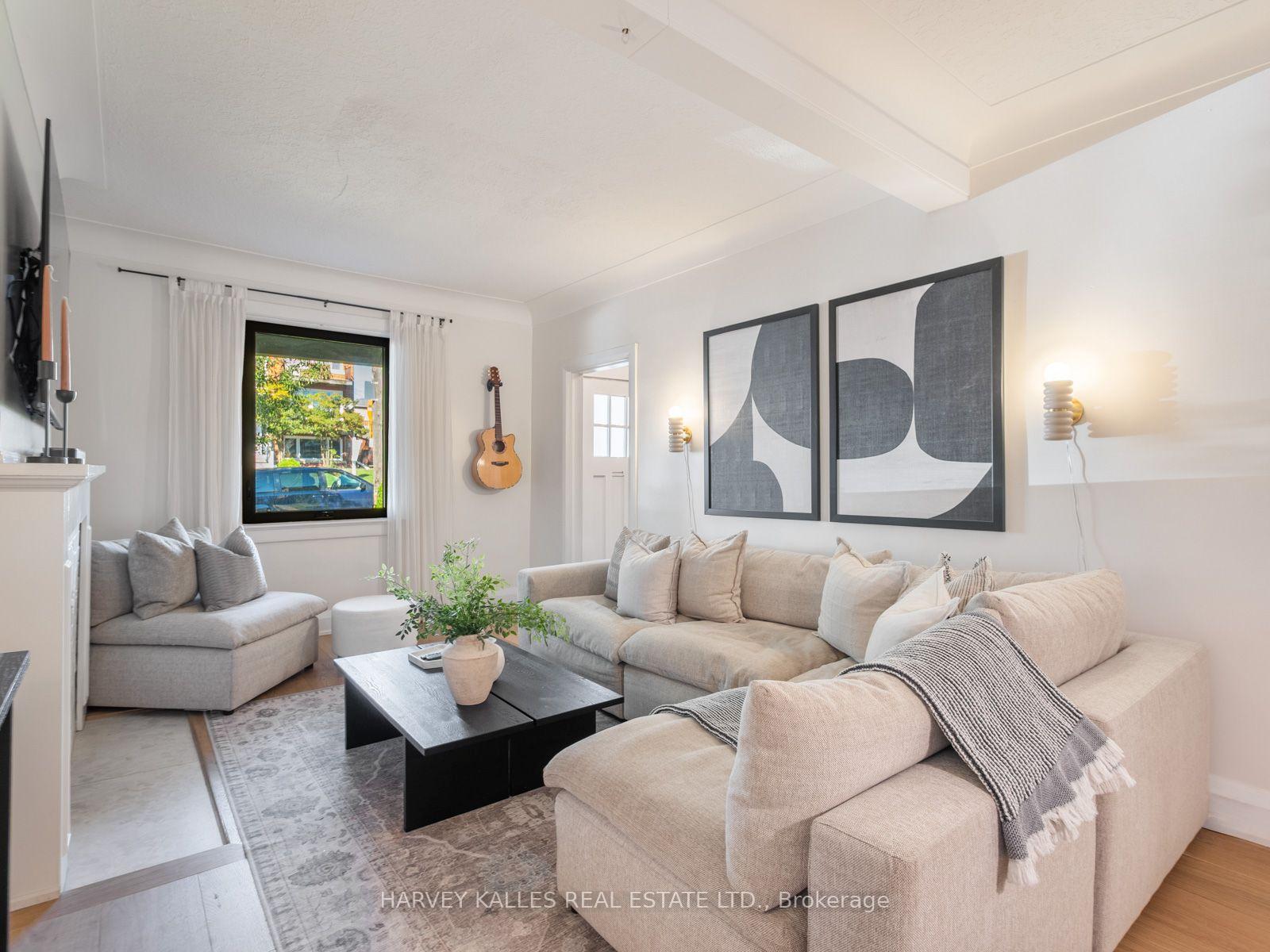 Photo 8 of 35 Dynevor Road, Toronto, Caledonia-Fairbank — HOMEH