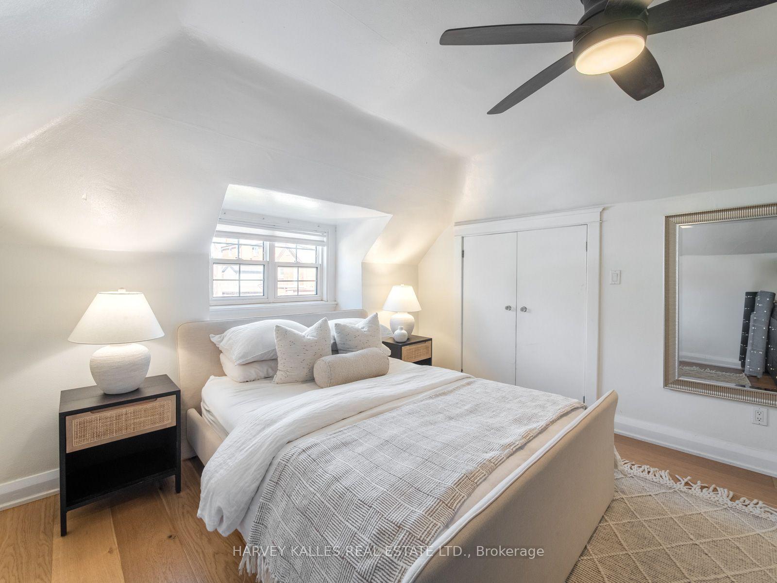 Photo 17 of 35 Dynevor Road, Toronto, Caledonia-Fairbank — HOMEH